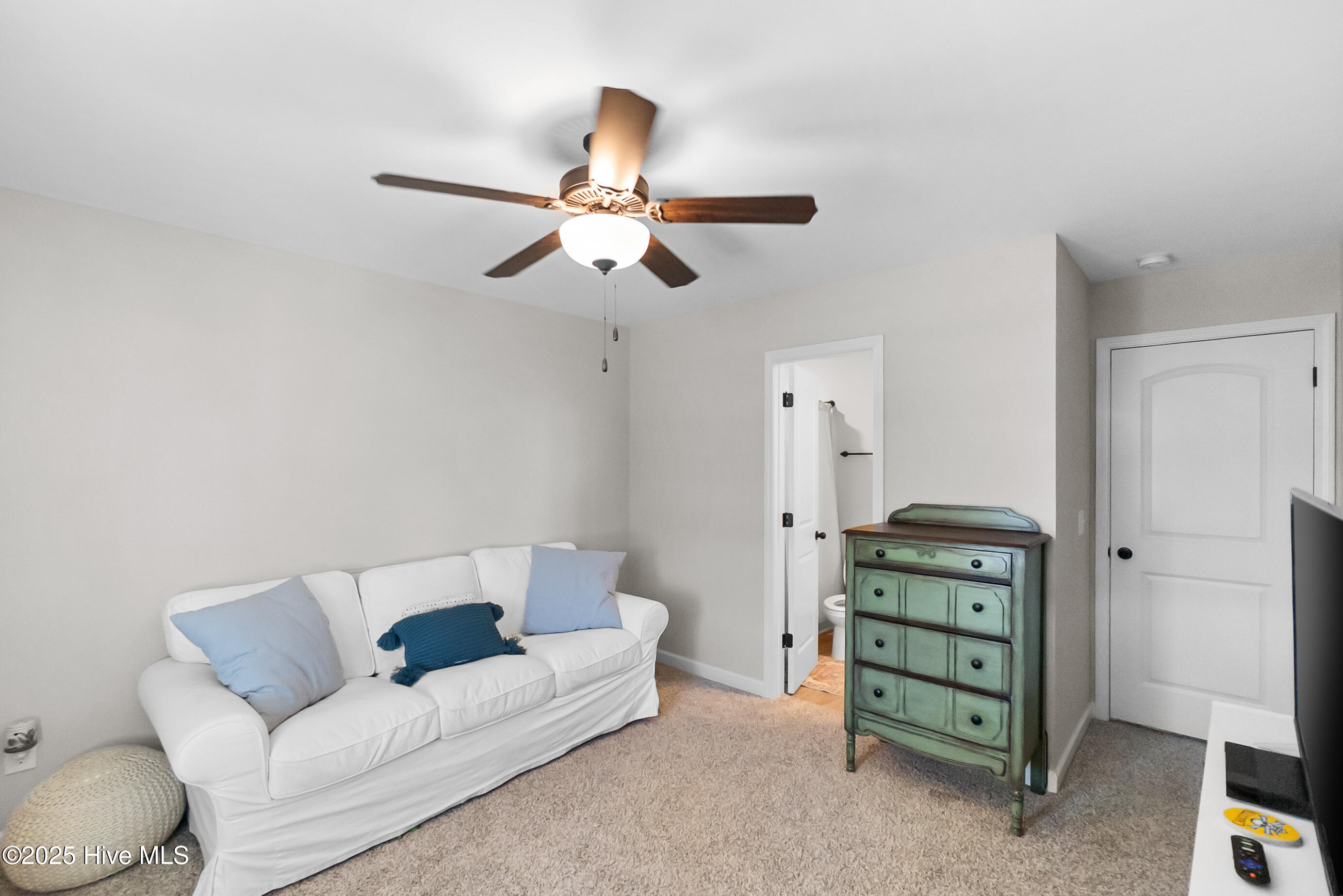 100545526 | Photo 20