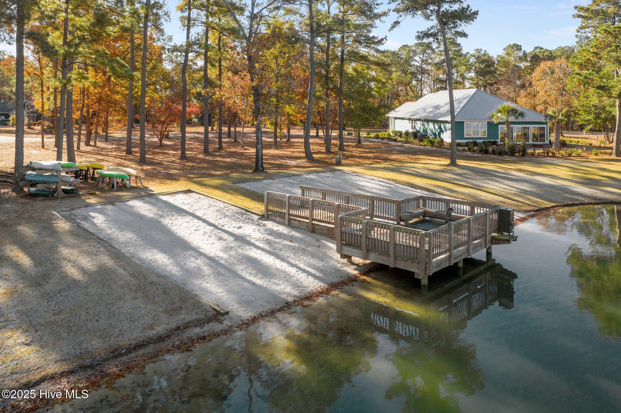 100510786 | Photo 64