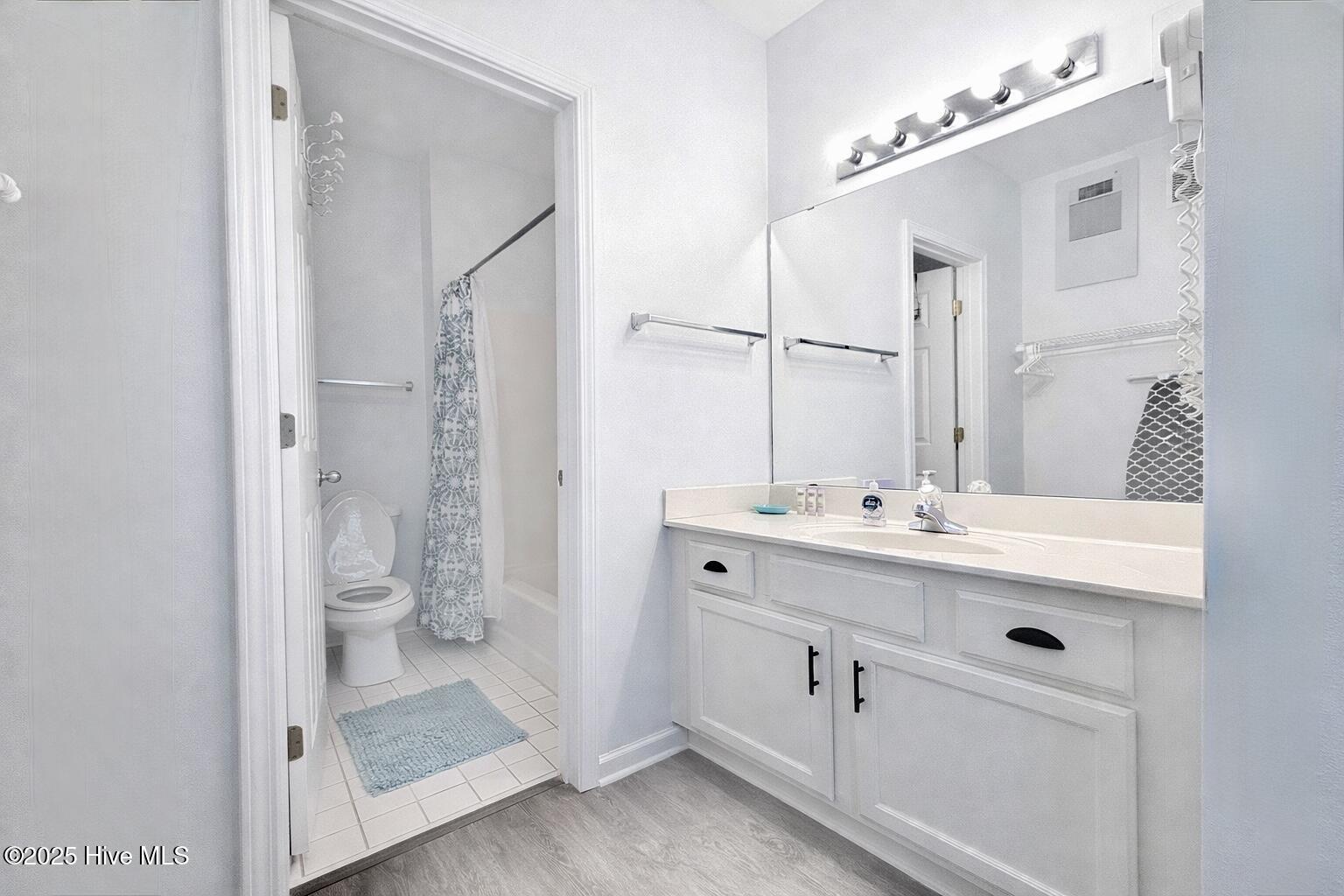 100541613 | Photo 13