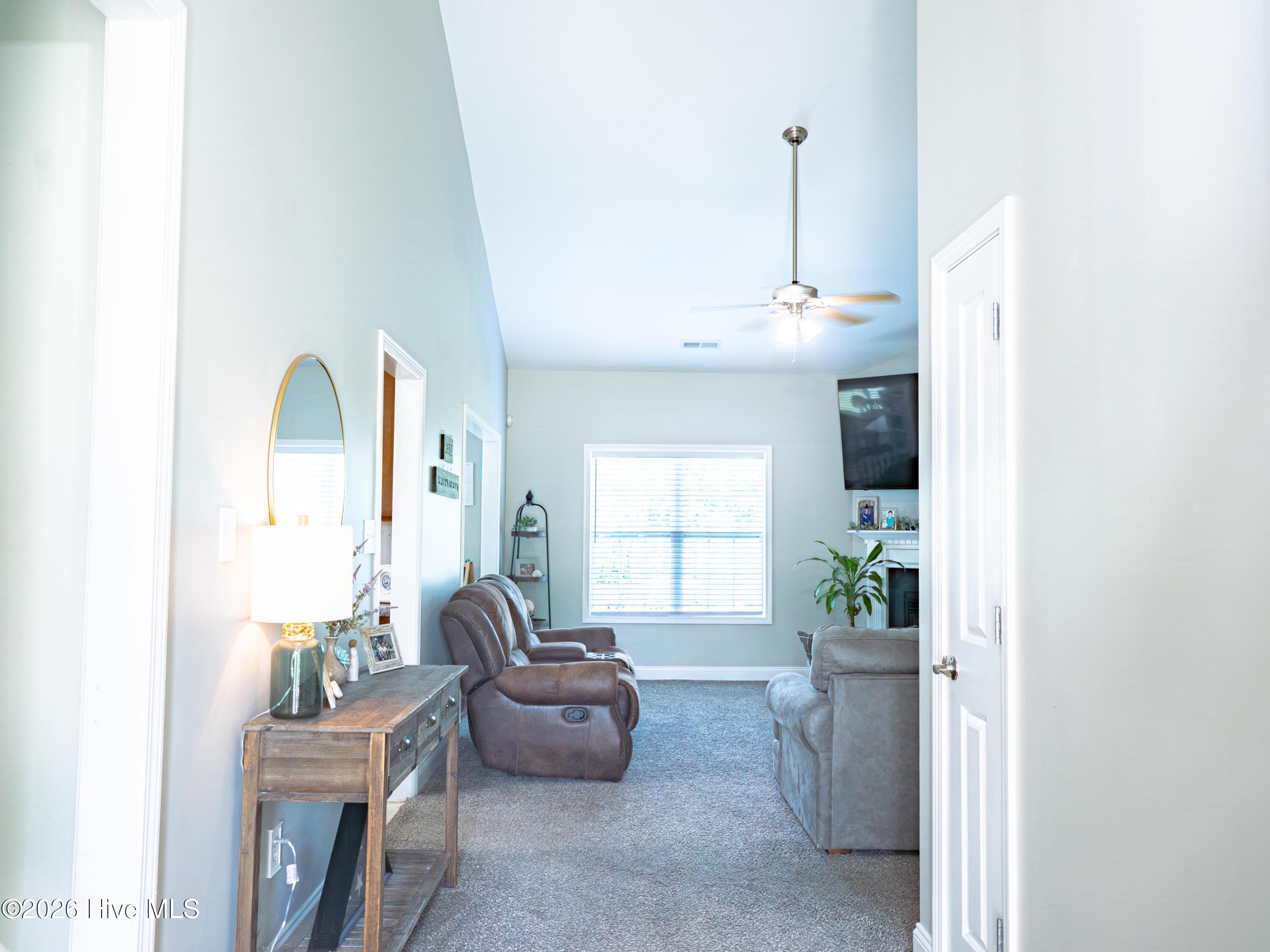 234 Emerald Ridge Road, Jacksonville, NC 28546 – photo 6: C5M01791-HDR