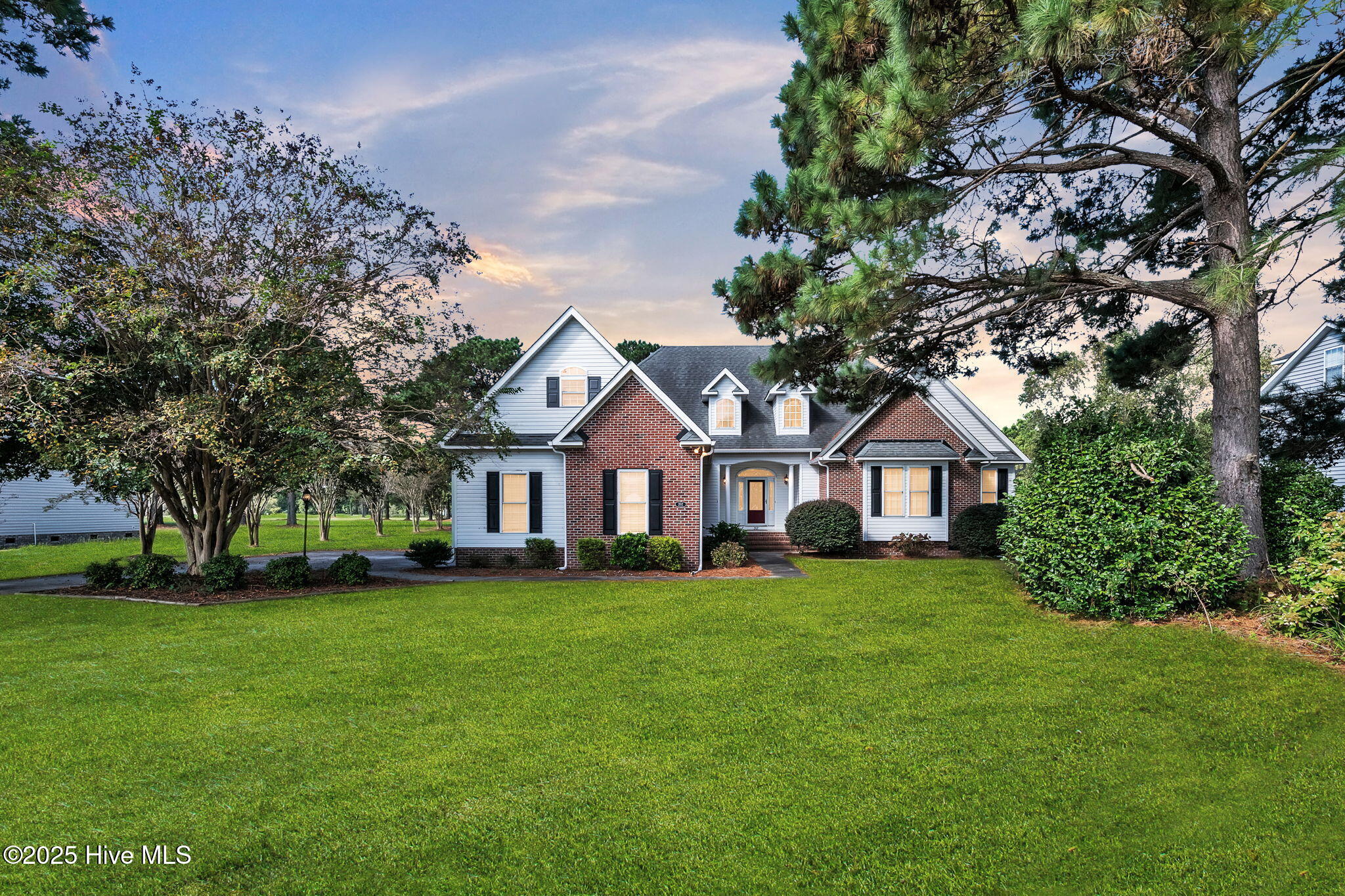 4-web-or-mls-DSC_9035 Twilight