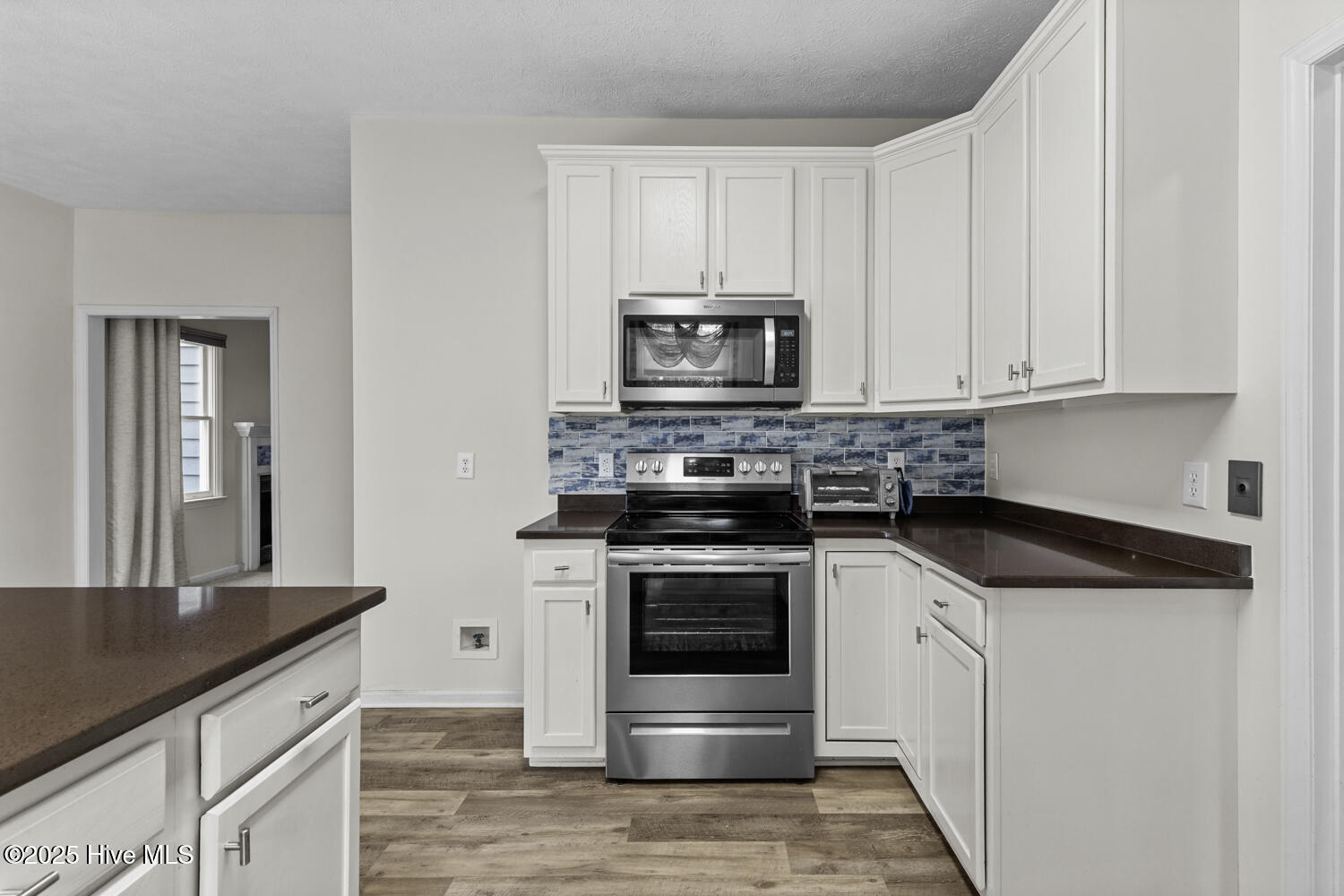 100507722 | Photo 10