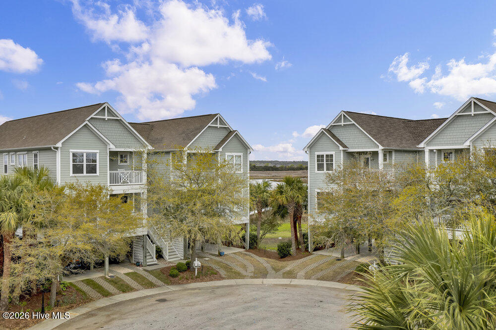 100562970 | Photo 43