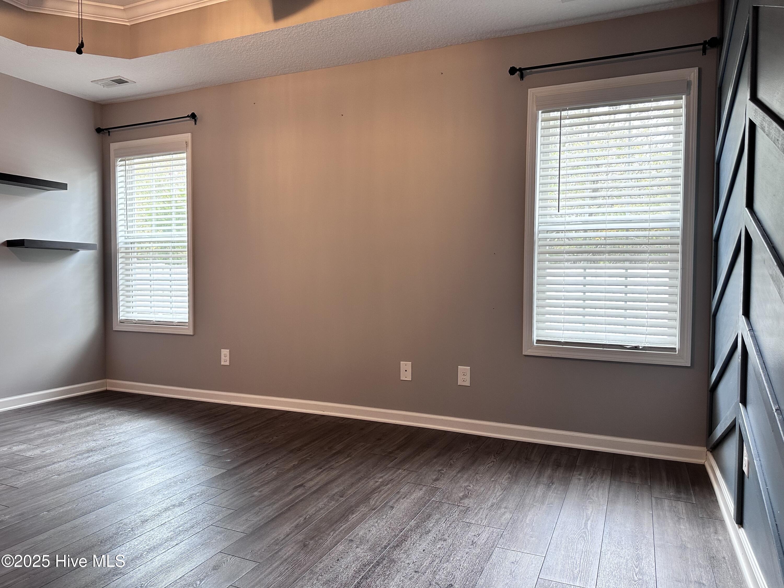 100542774 | Photo 13