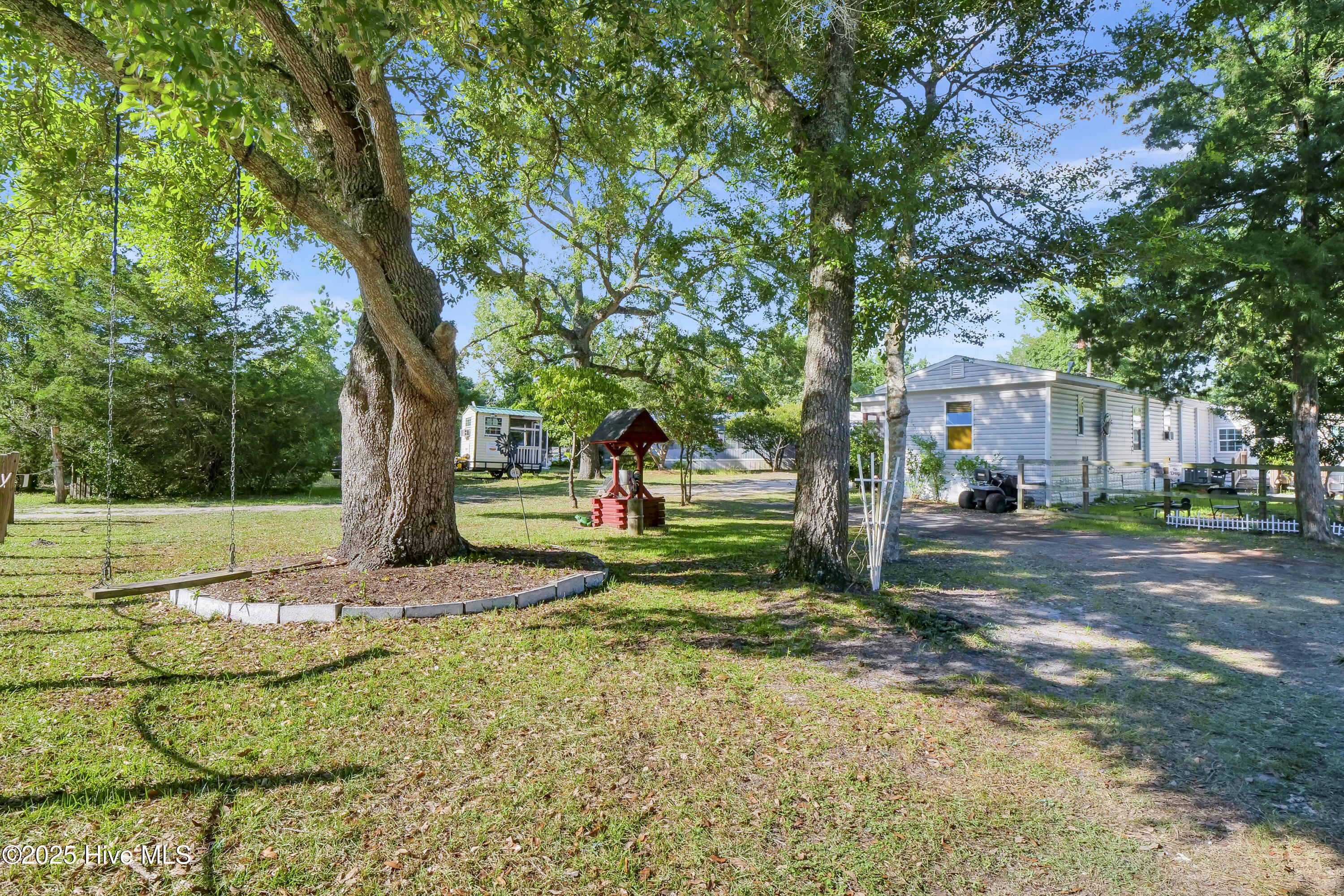 100522648 | Photo 32