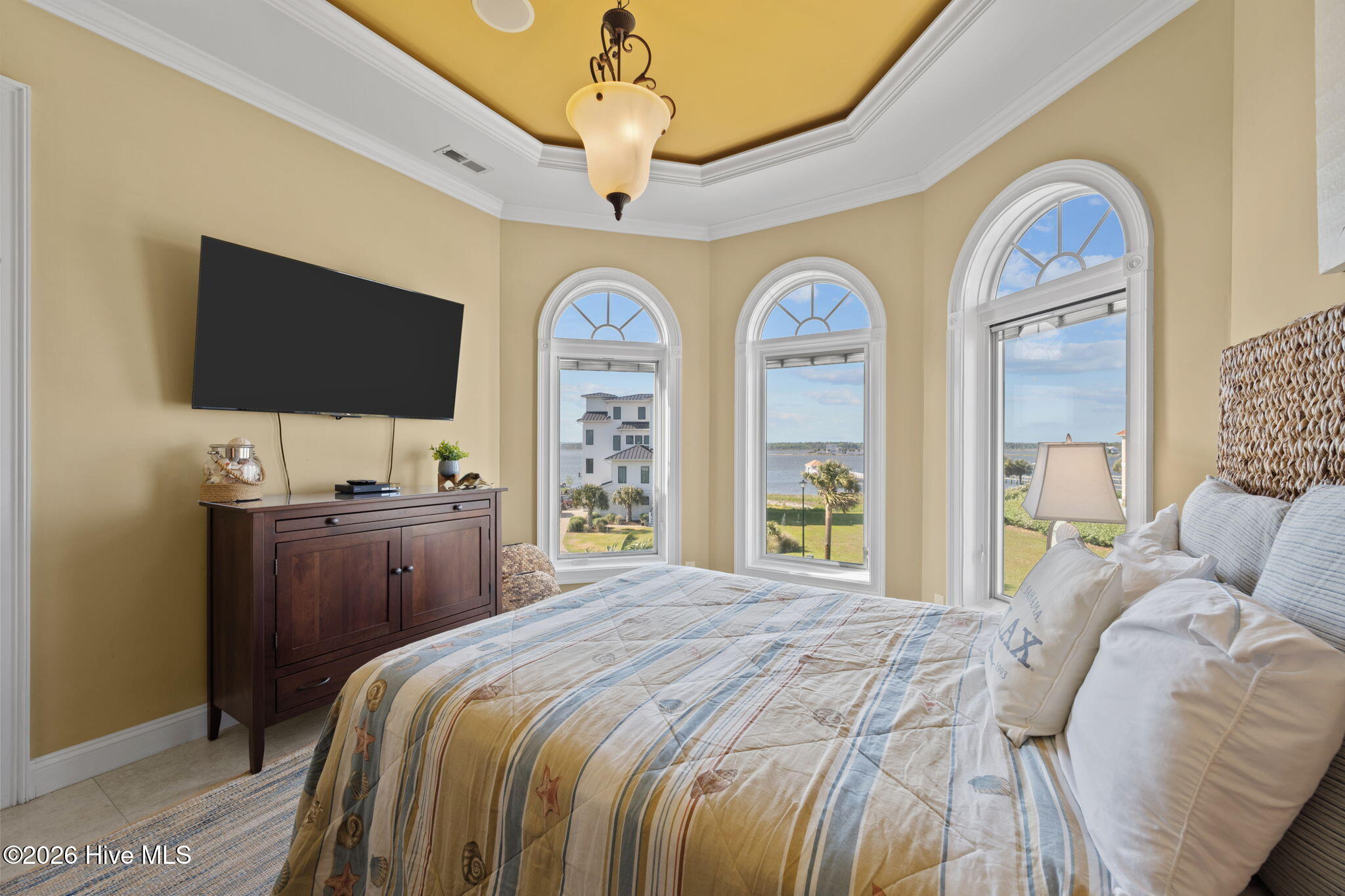 100568549 | Photo 31