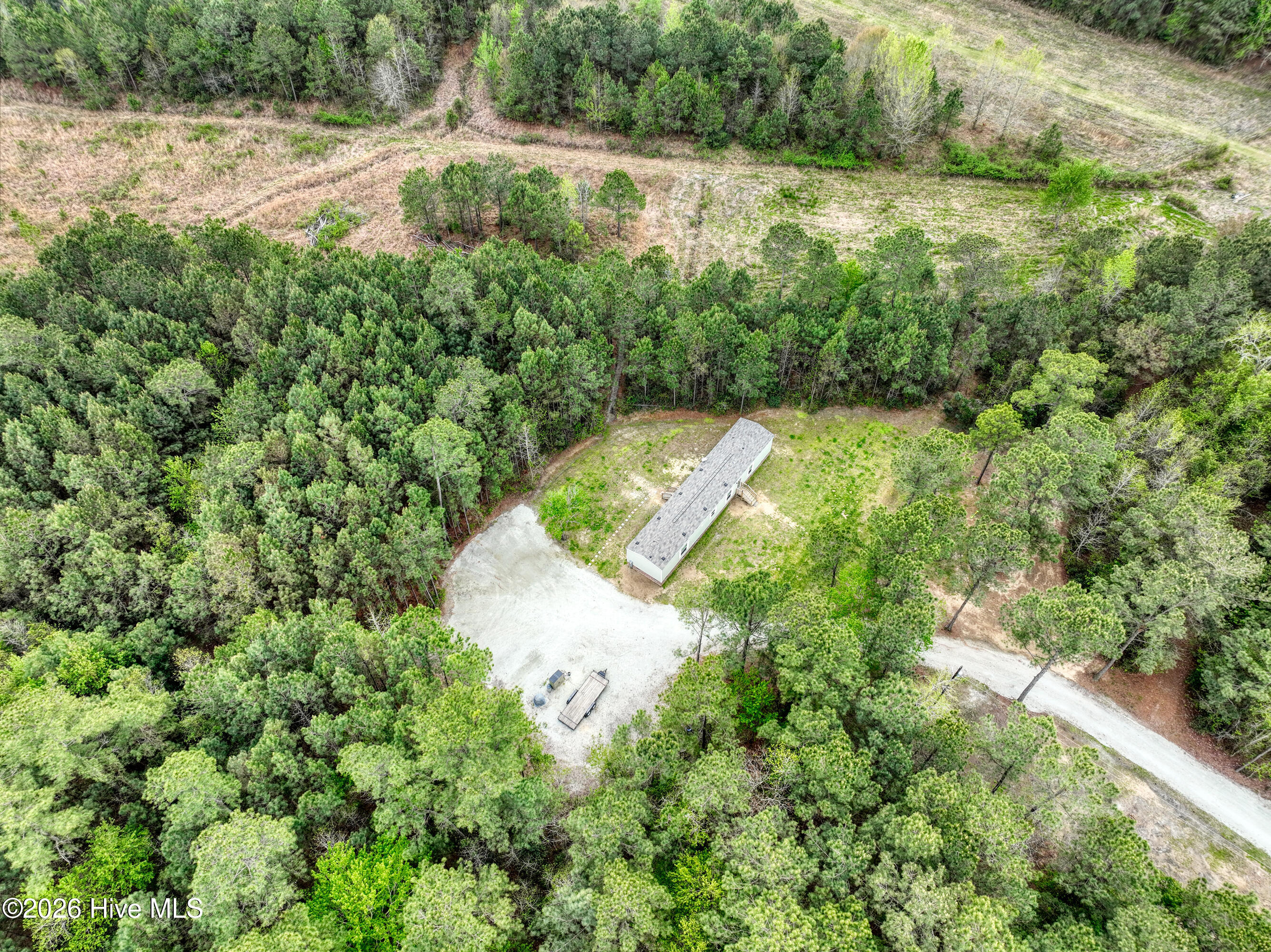 100566814 | Photo 75