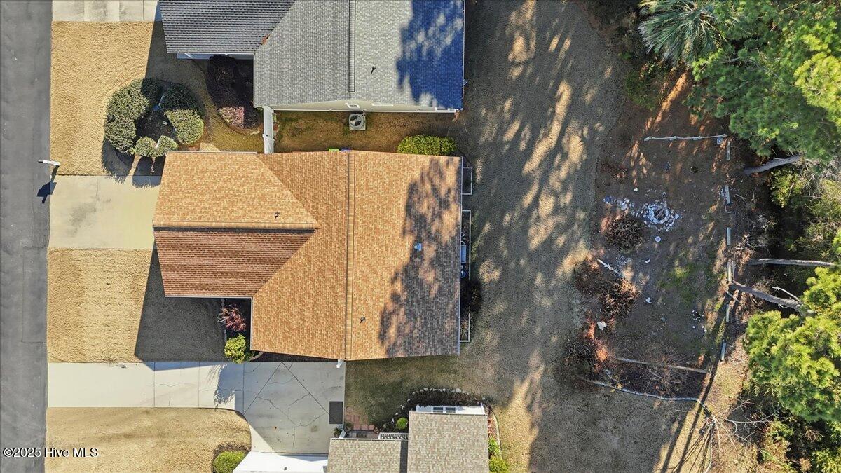 100547110 | Photo 39