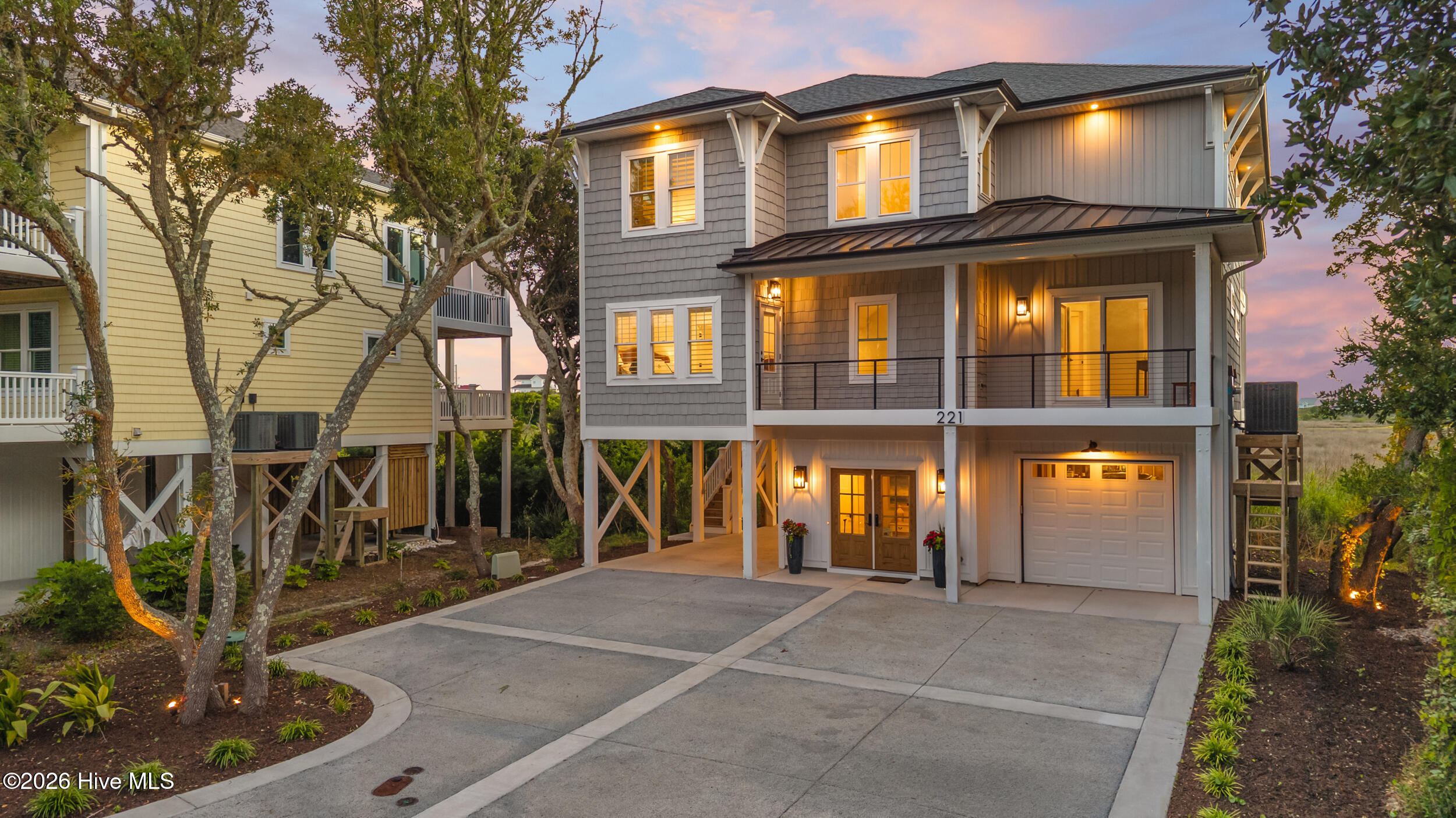 221 Porto Vista Drive,North Topsail Beach