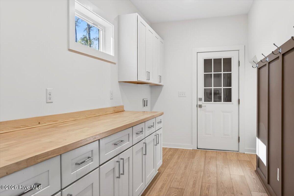 100508679 | Photo 21