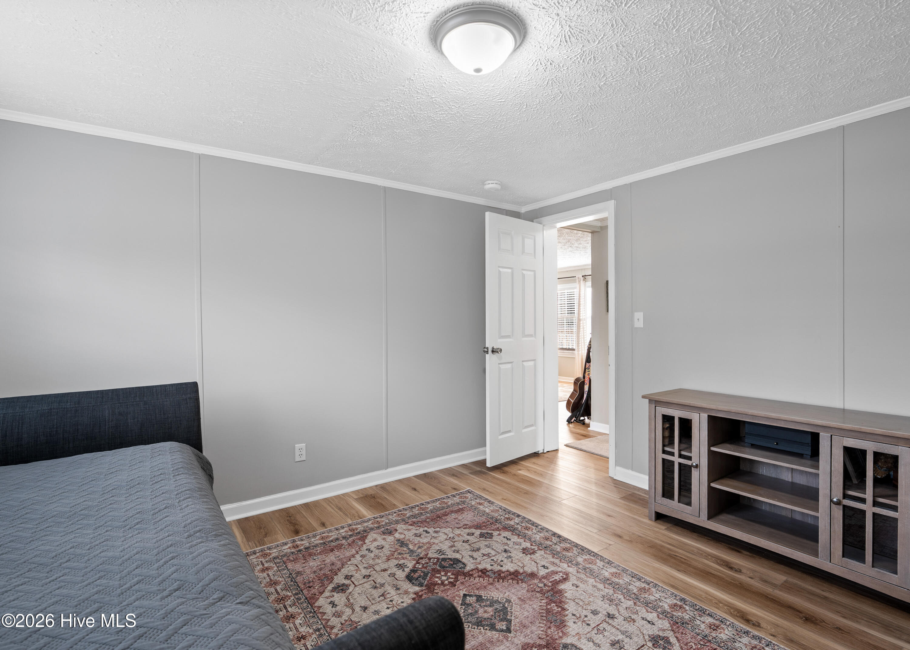 100548742 | Photo 28