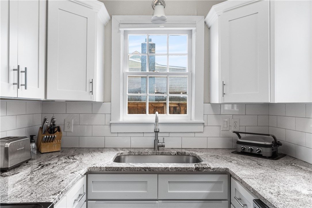 324 Price Street, Savannah, GA, 00000