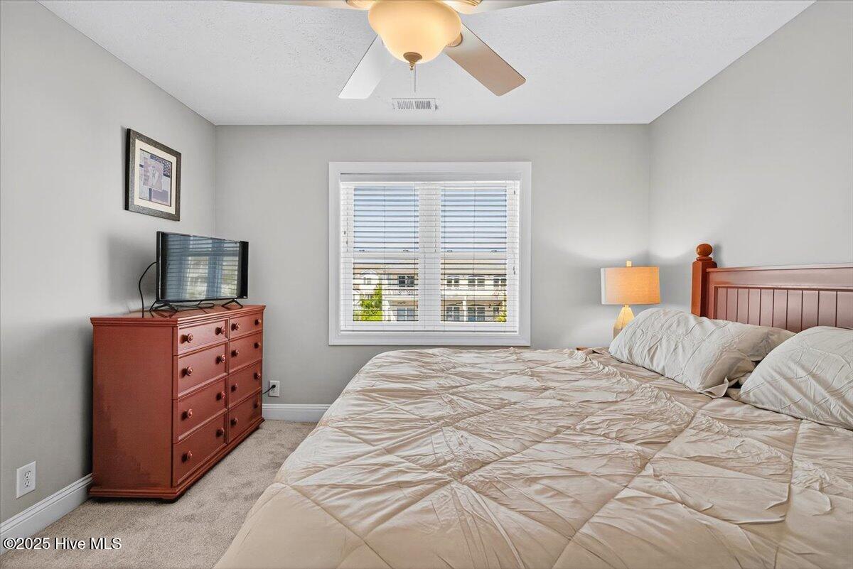 100529762 | Photo 20