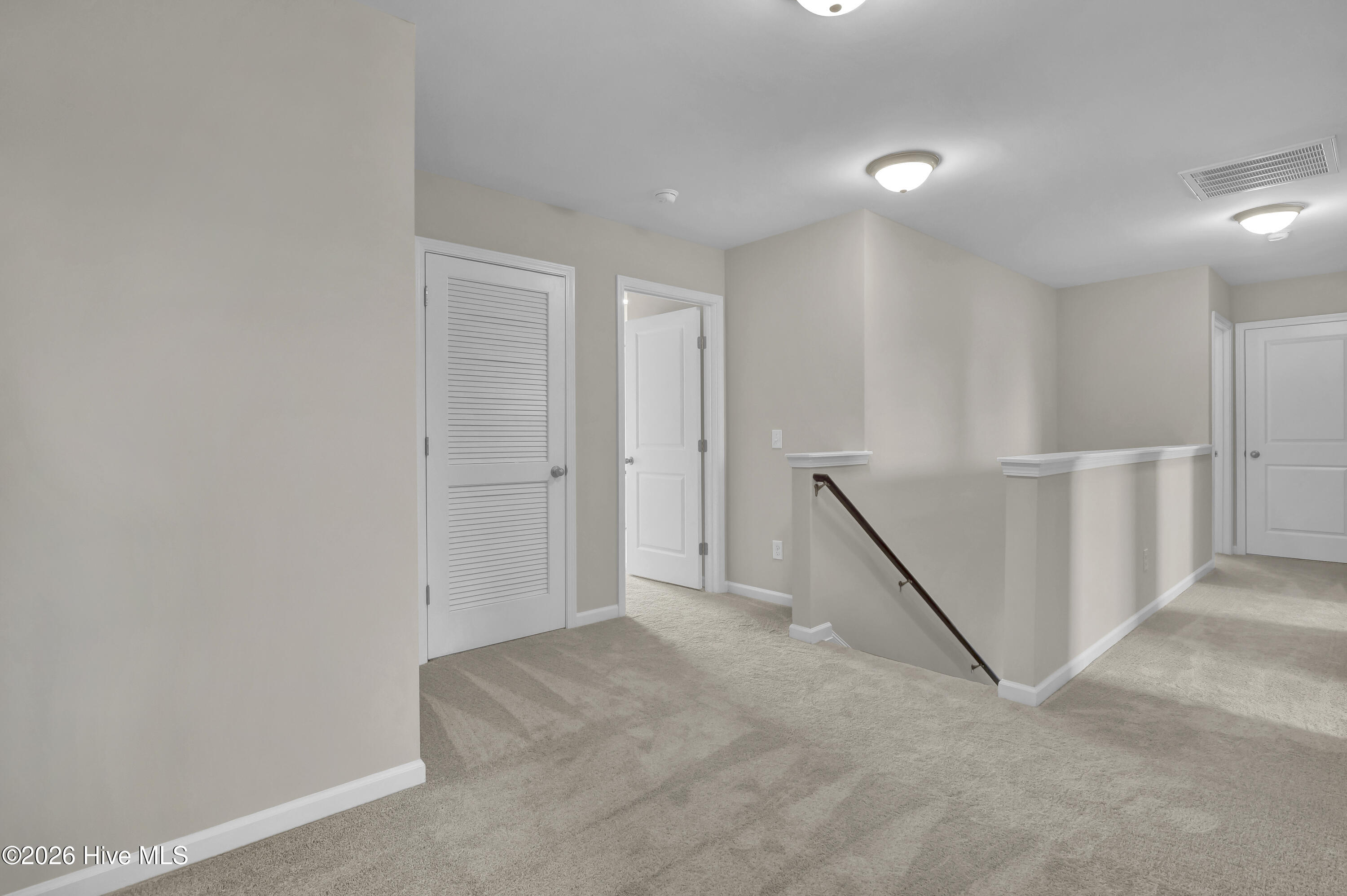 100555239 | Photo 15