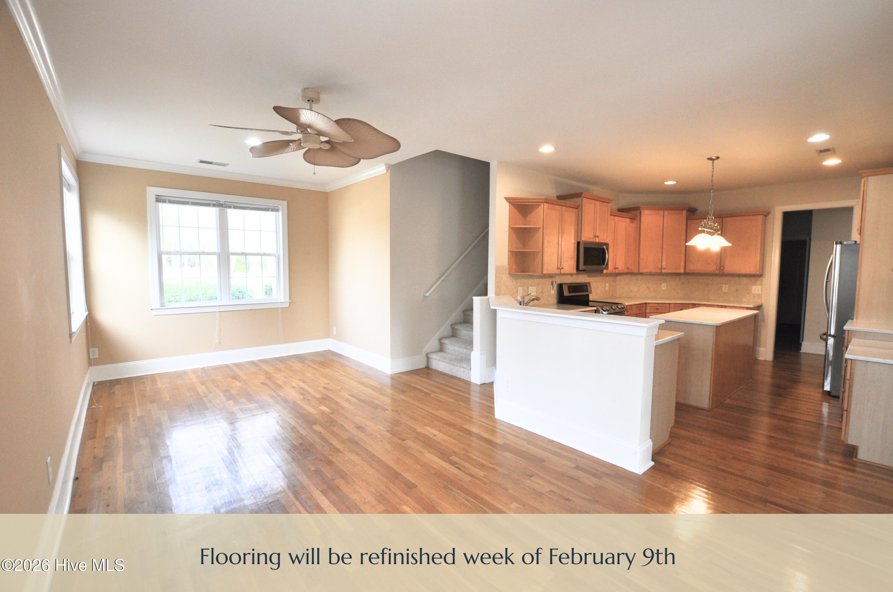 100536659 | Photo 10