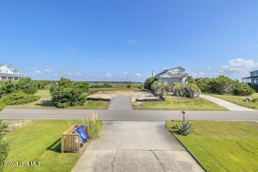 100510345 | Photo 44