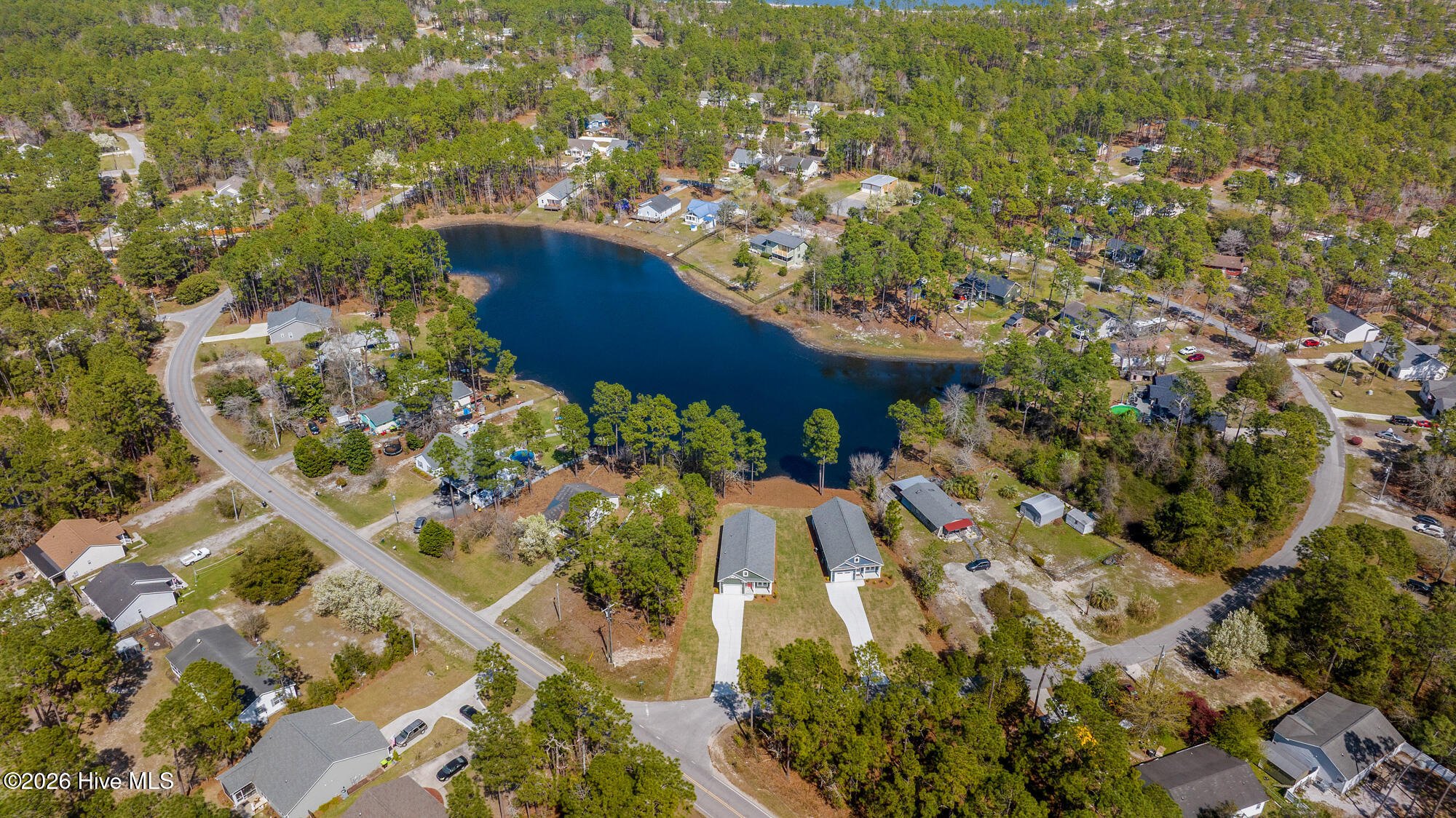 100561185 | Photo 70