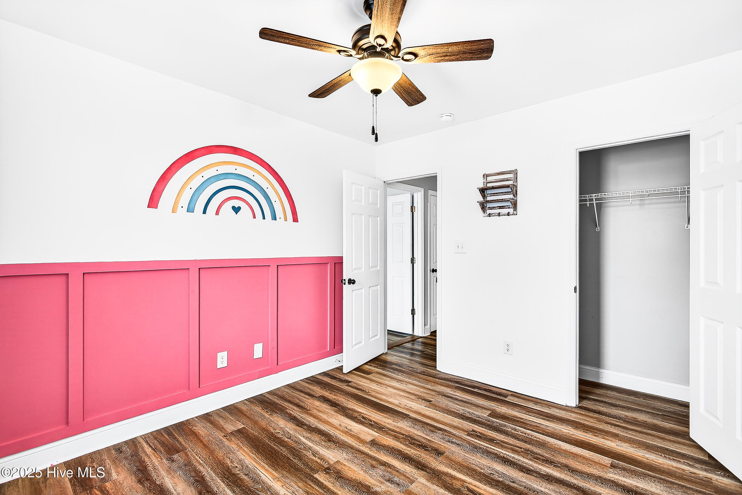 100538786 | Photo 21