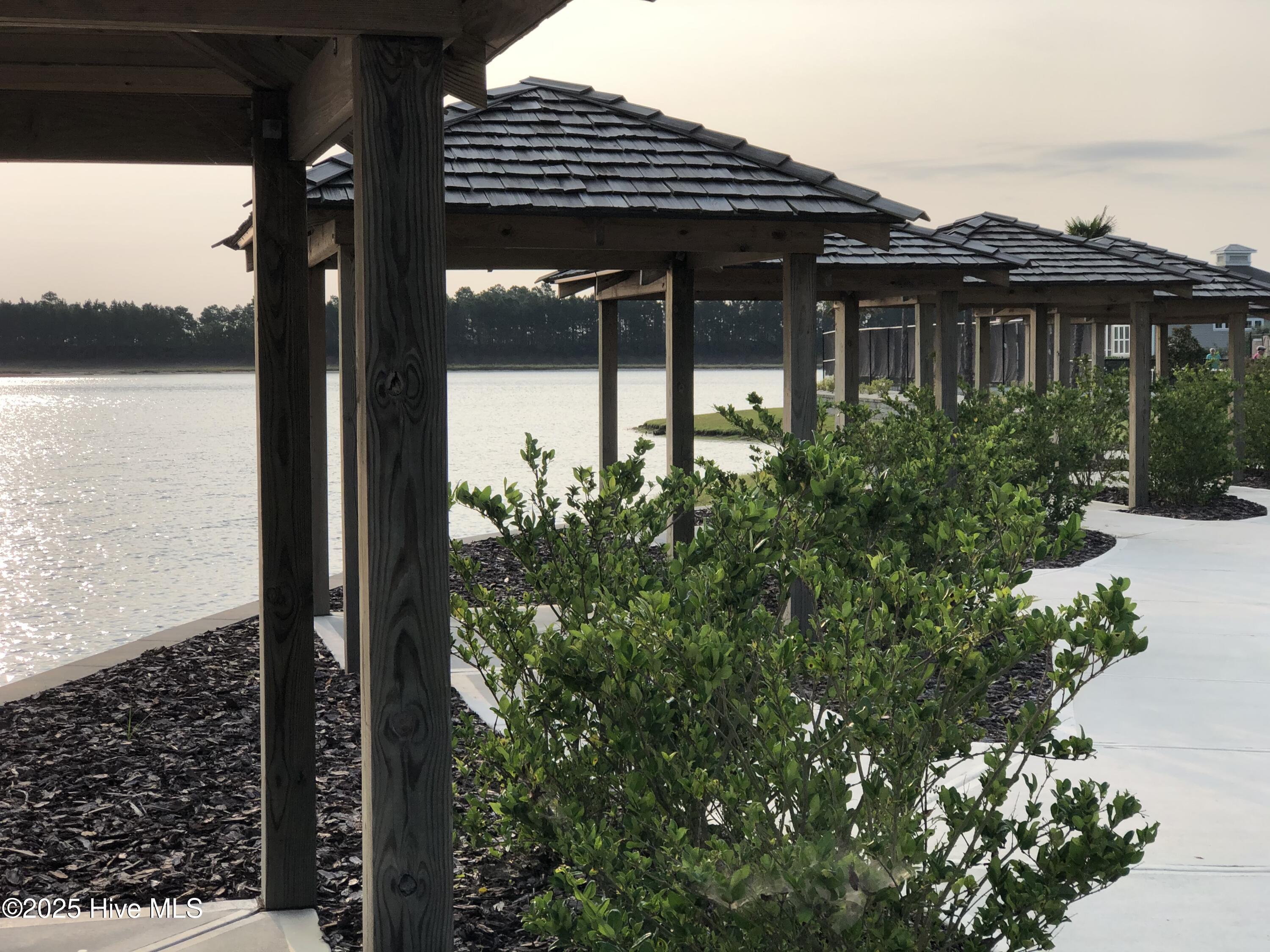 100528455 | Photo 57