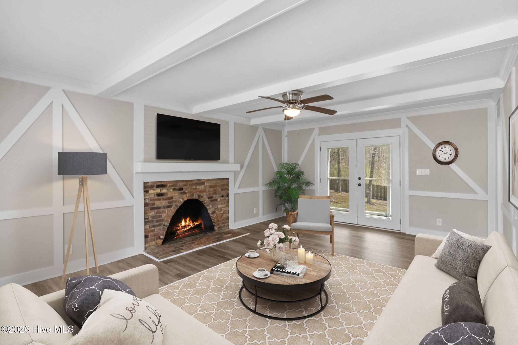 100560043 | Photo 11