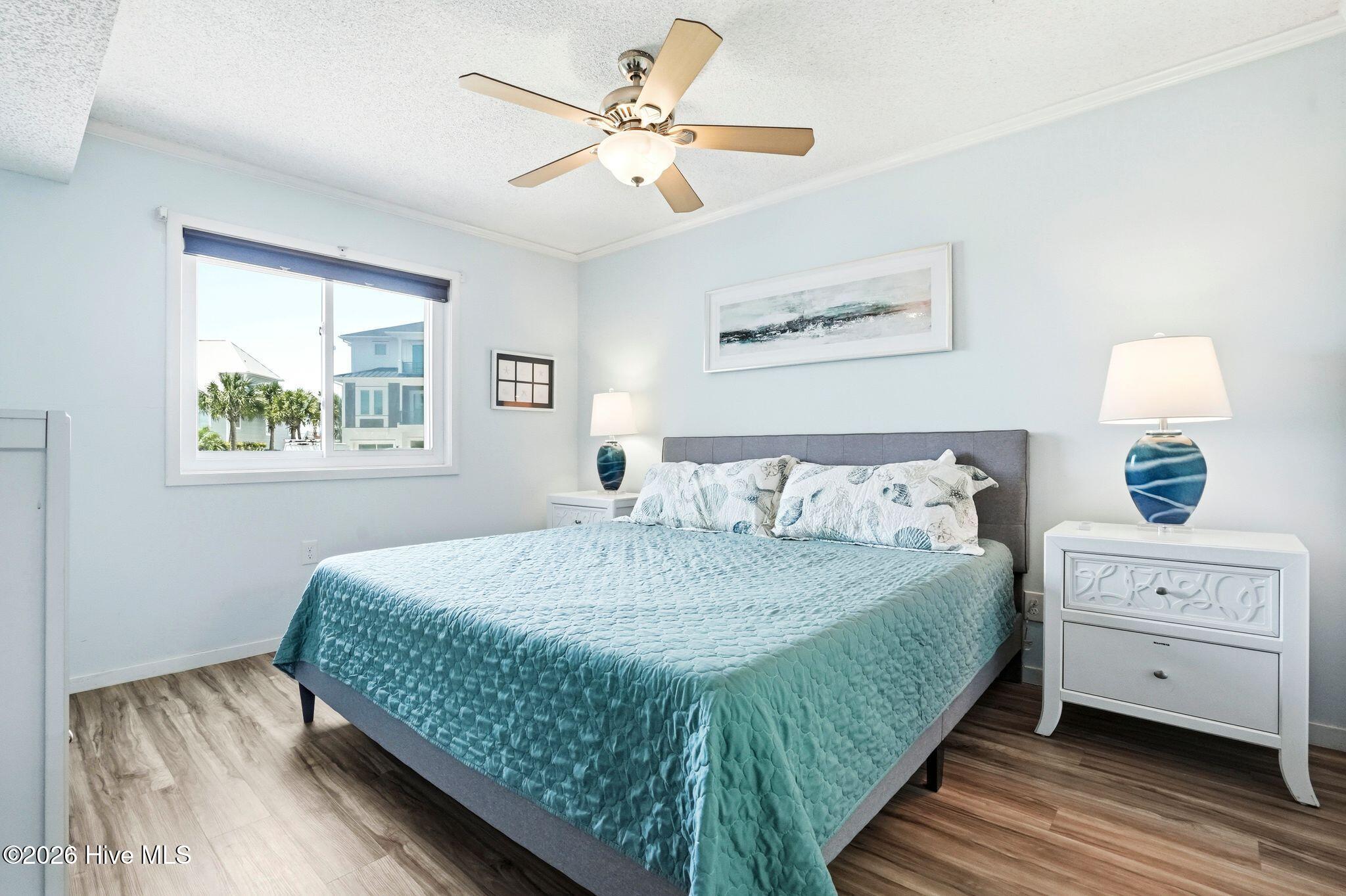 100567622 | Photo 30