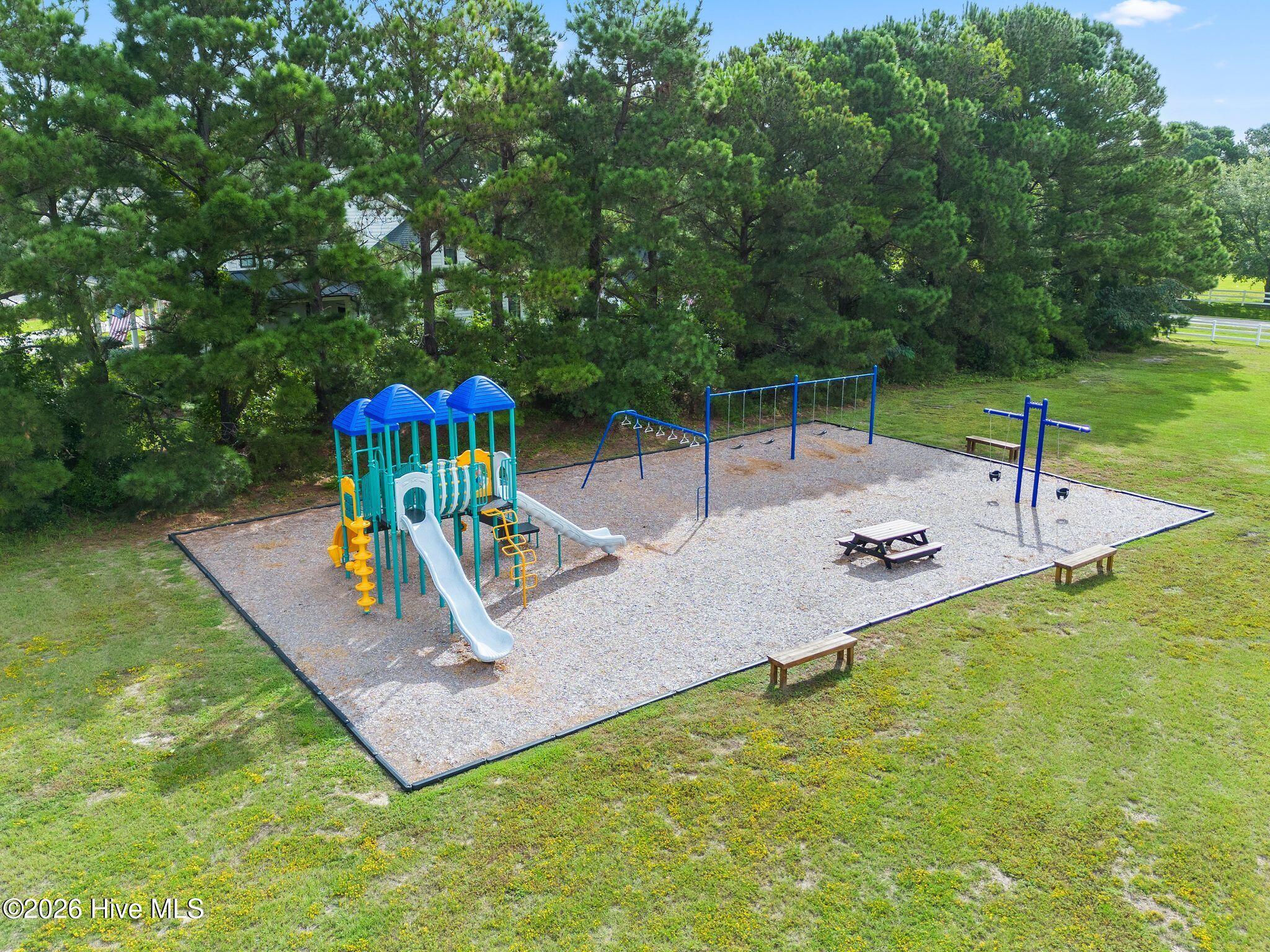 100567627 | Photo 22