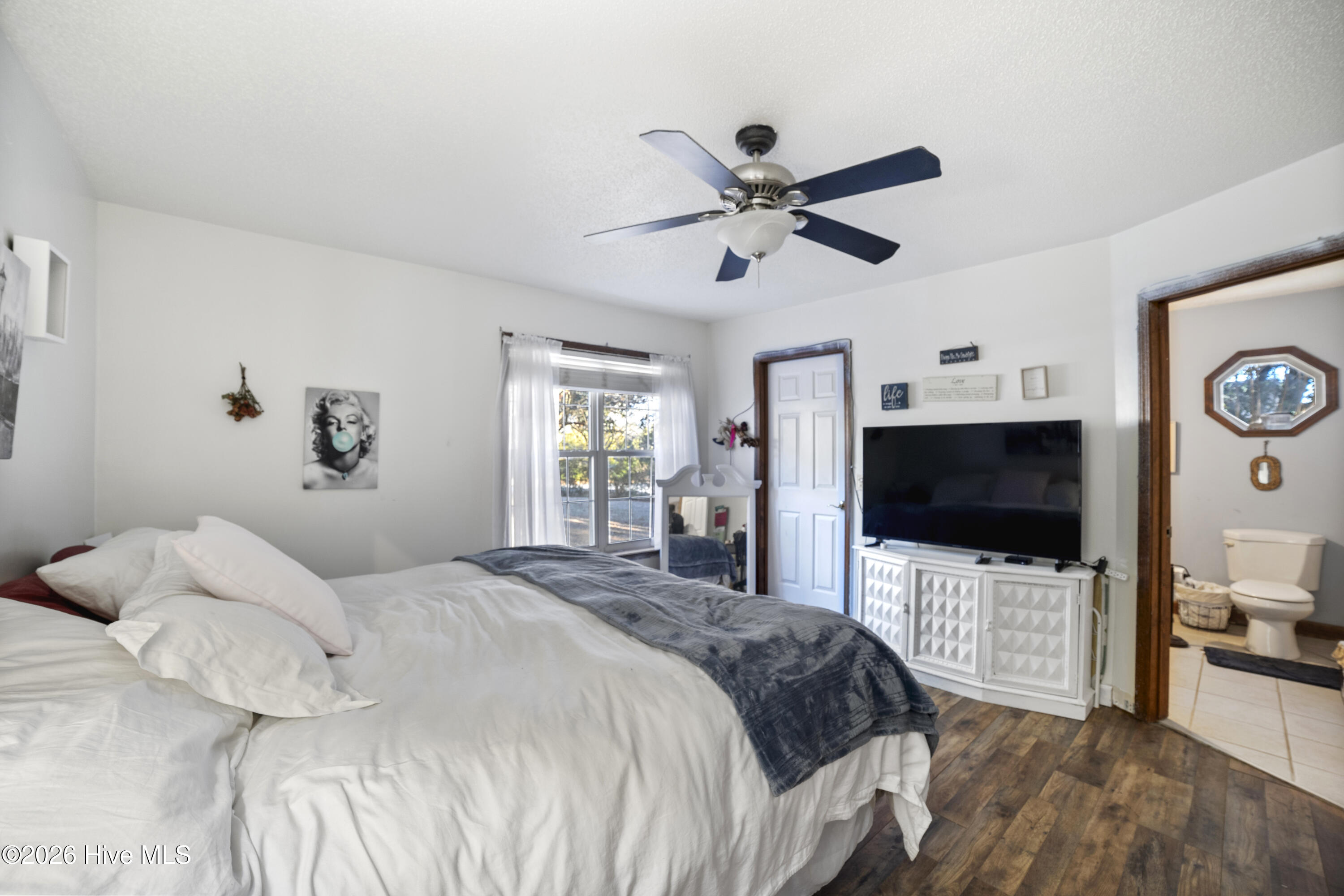 100541663 | Photo 14