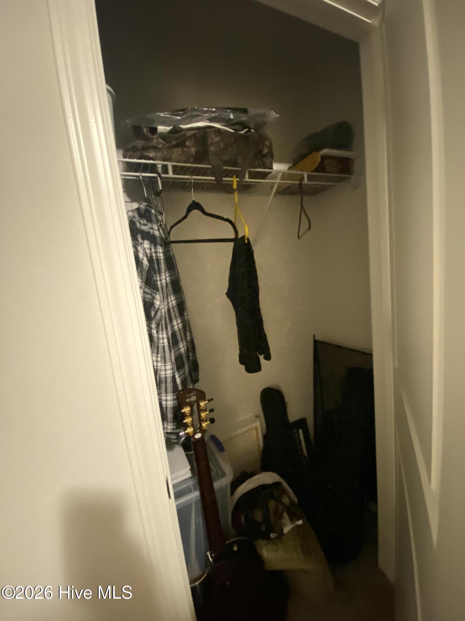 100566692 | Photo 27