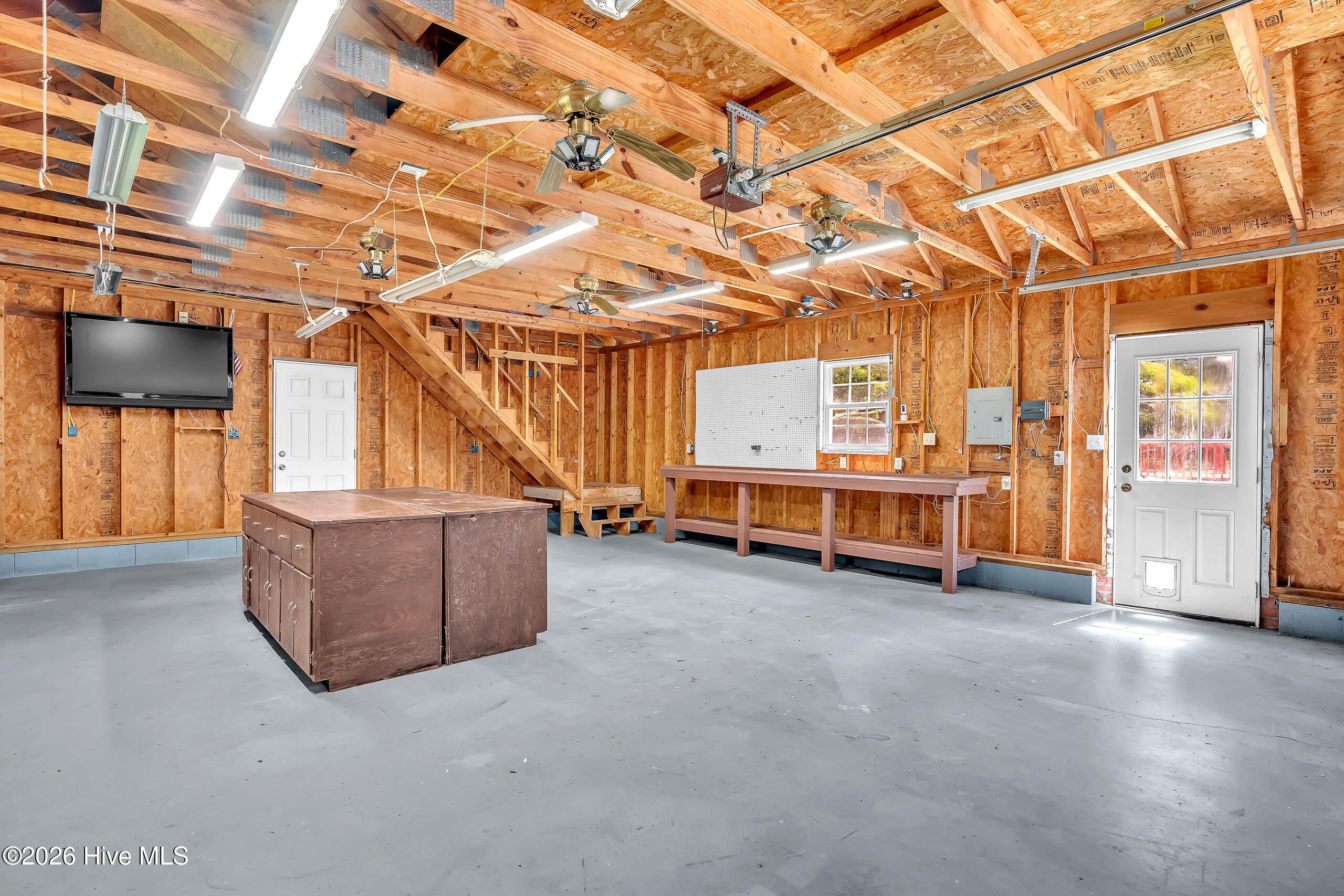 215 Winding Creek Way,Hubert