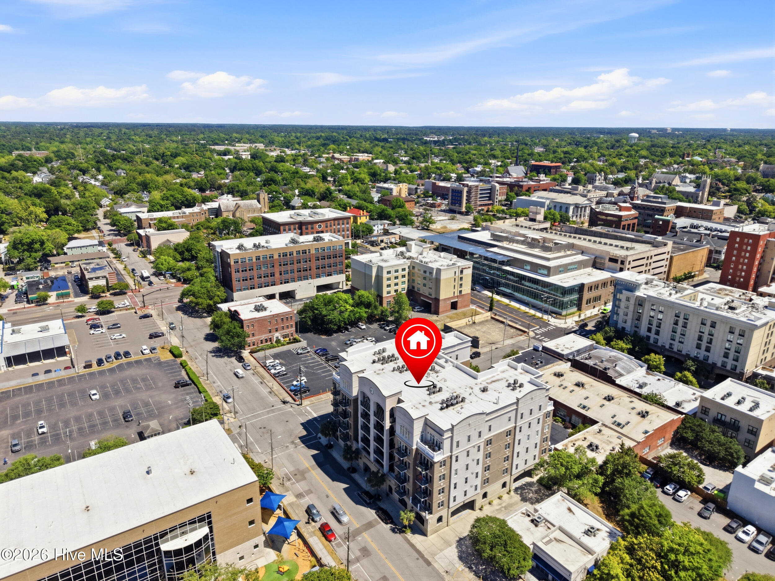 100570172 | Photo 47