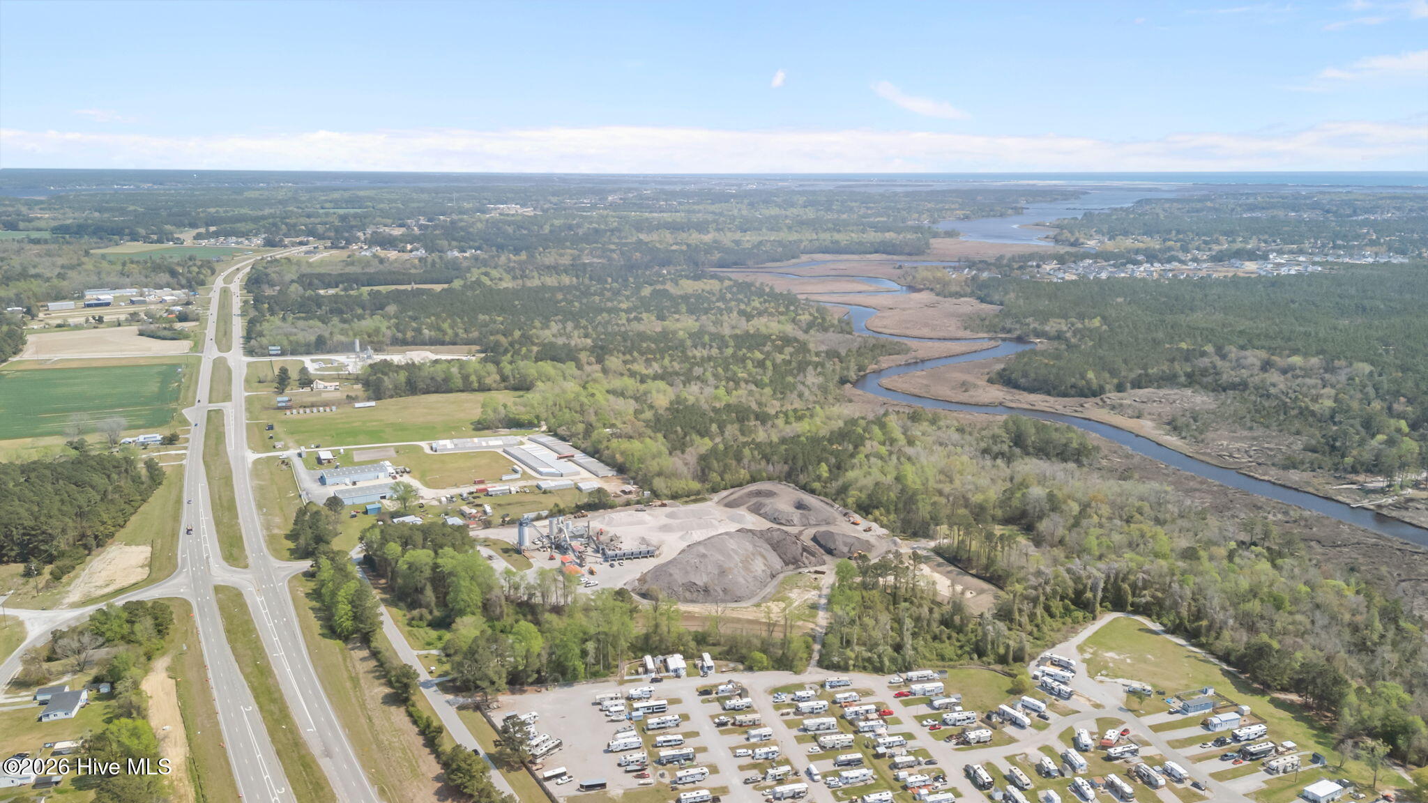 100567826 | Photo 21