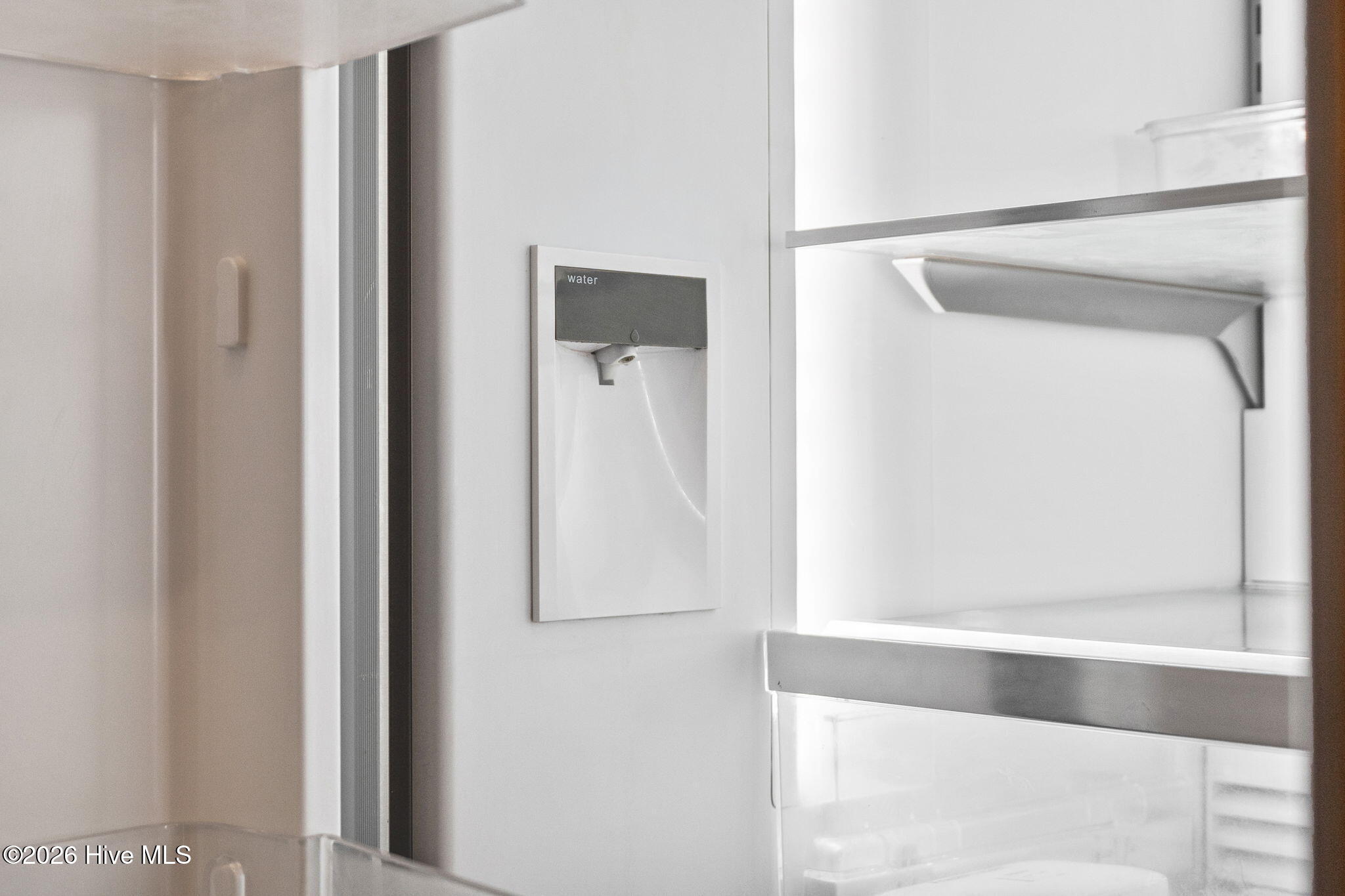 100563423 | Photo 17