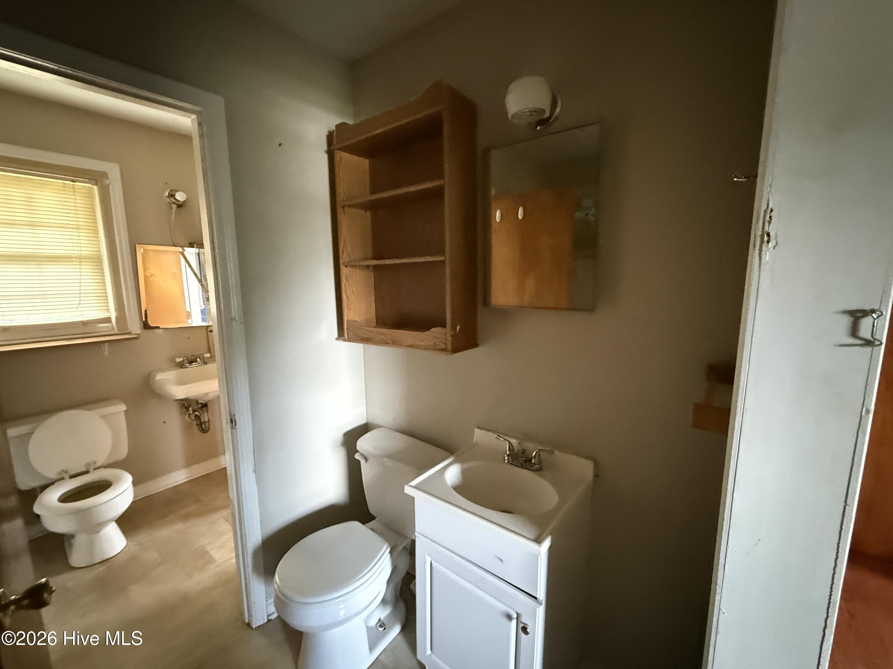 100567135 | Photo 17