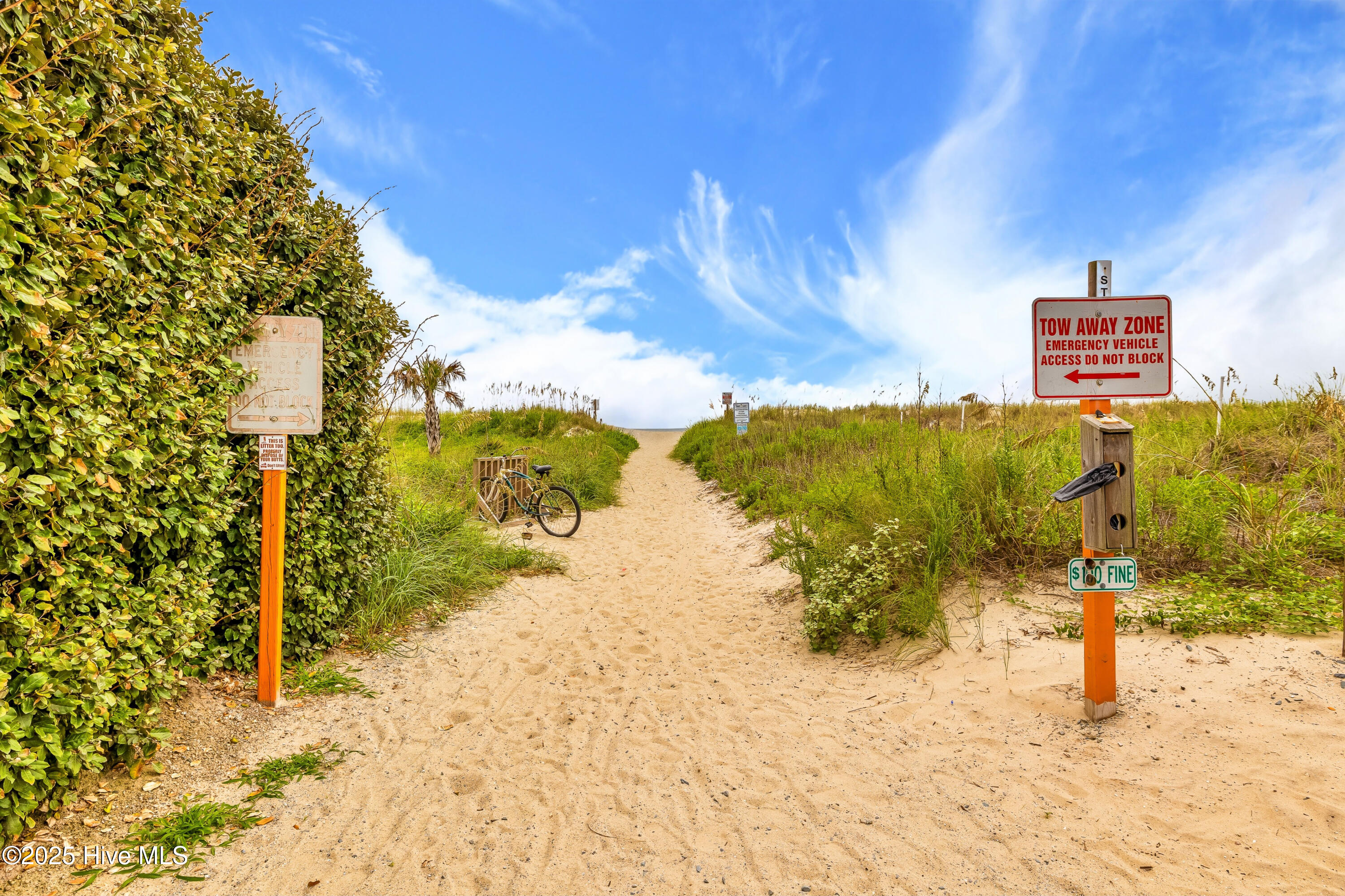 100550005 | Photo 40