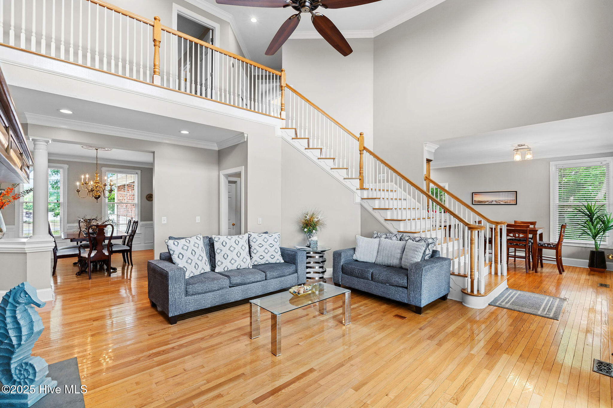 100556700 | Photo 26