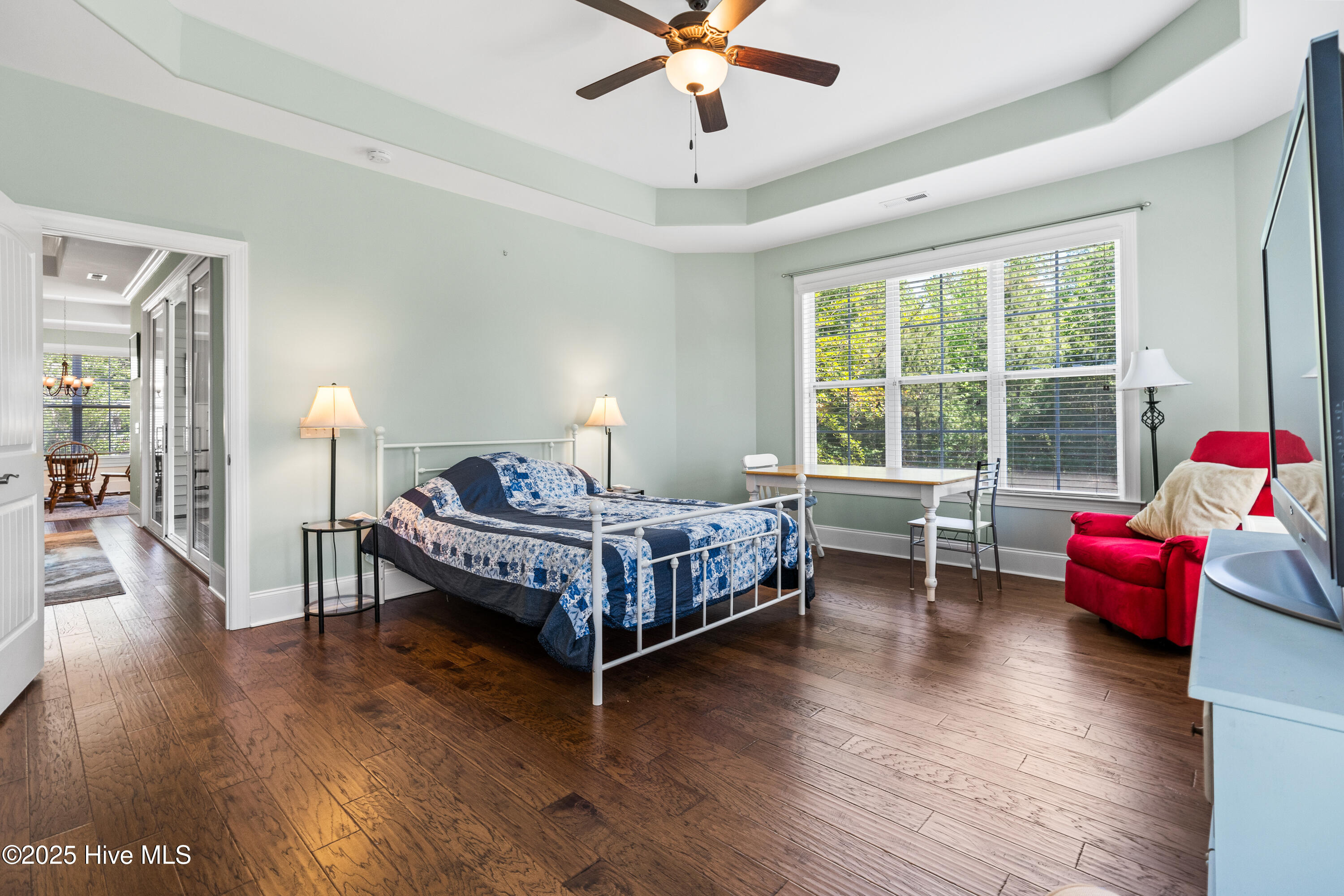 100504300 | Photo 30