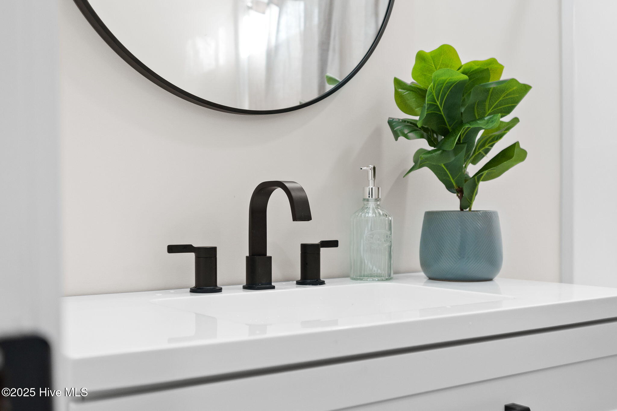 100537553 | Photo 39