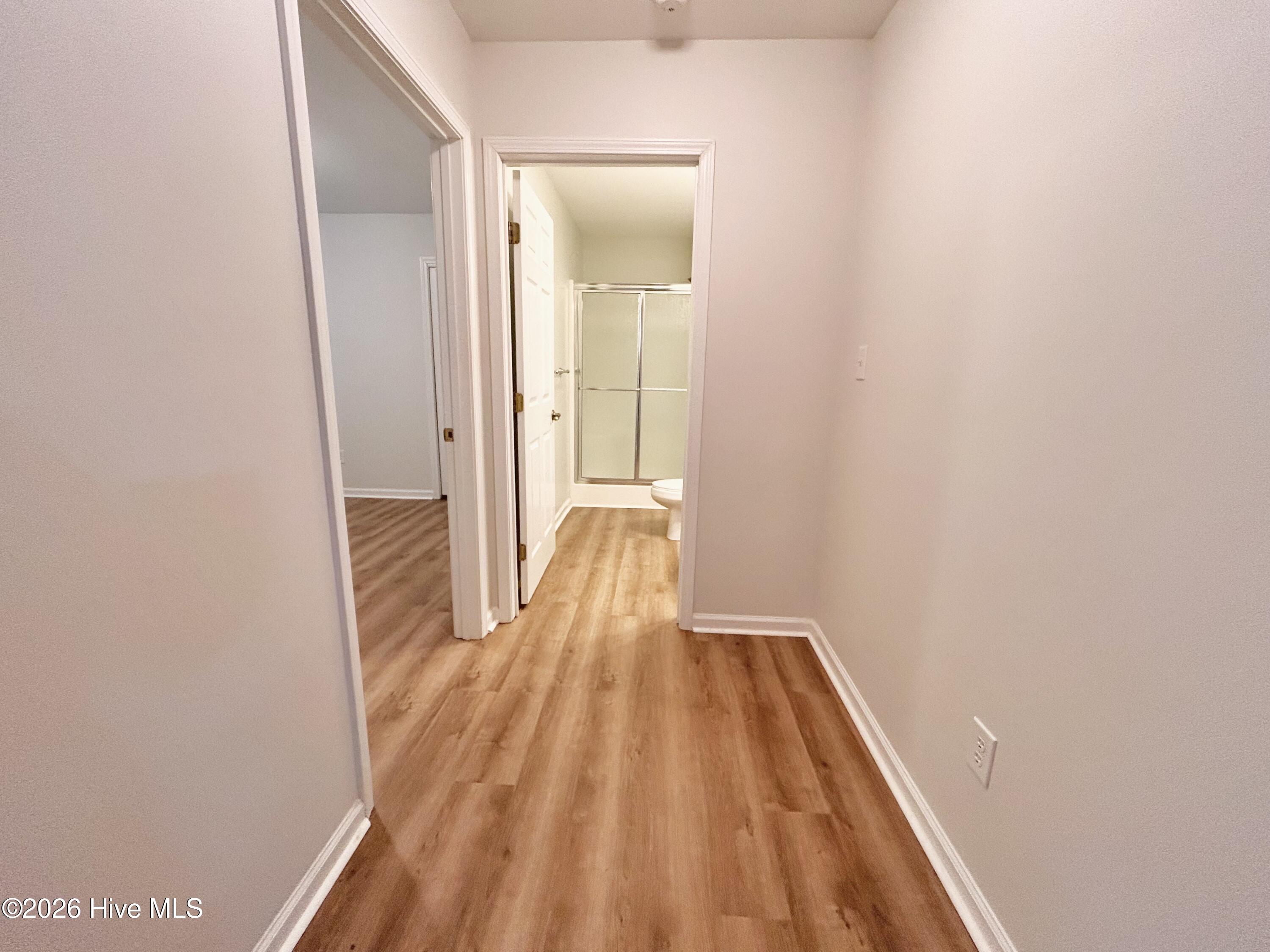 100542918 | Photo 31