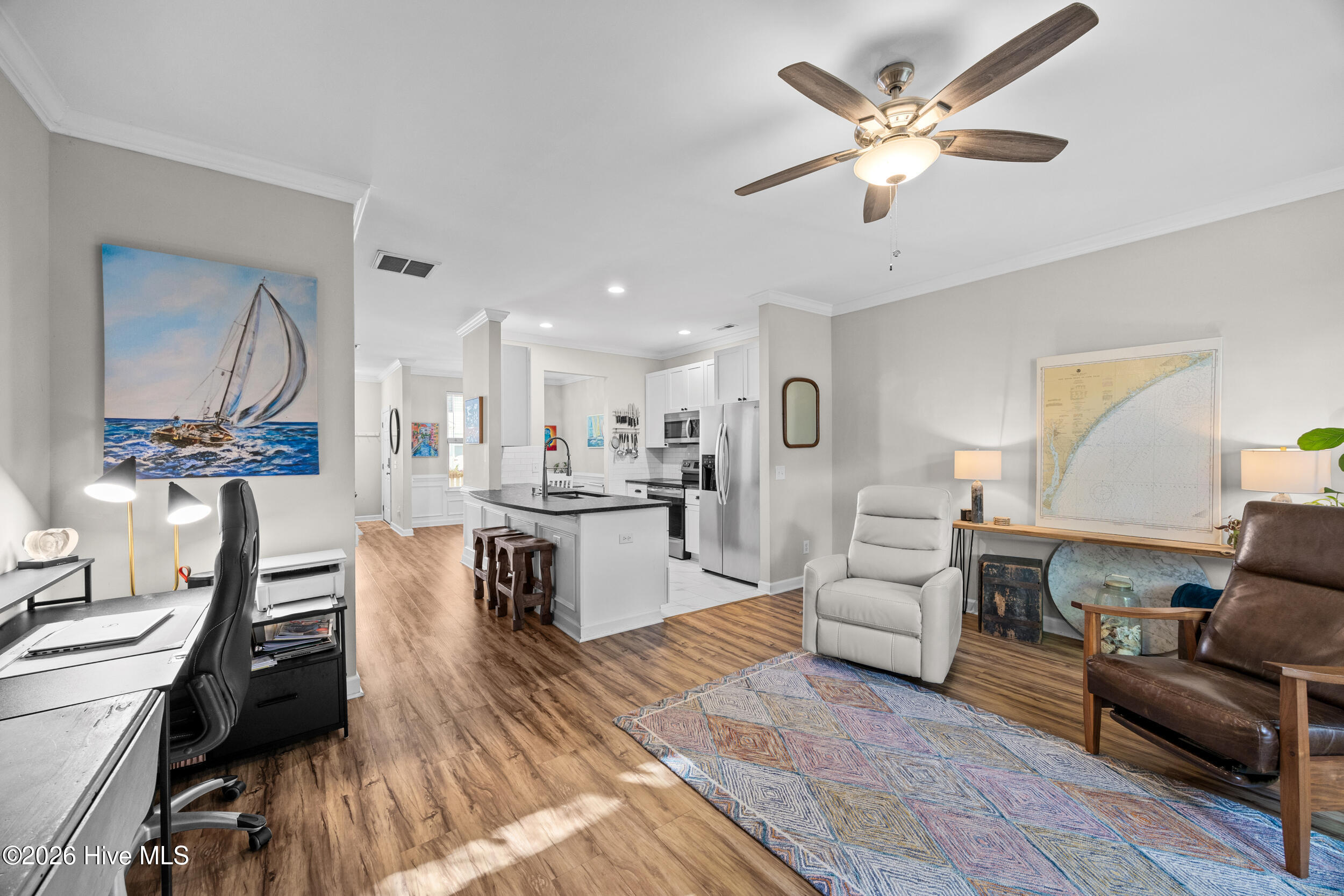 100567438 | Photo 10