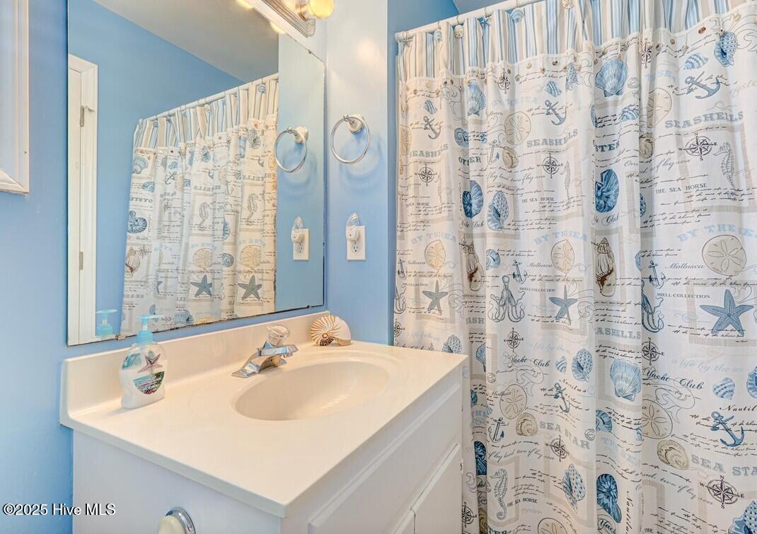 100543510 | Photo 19