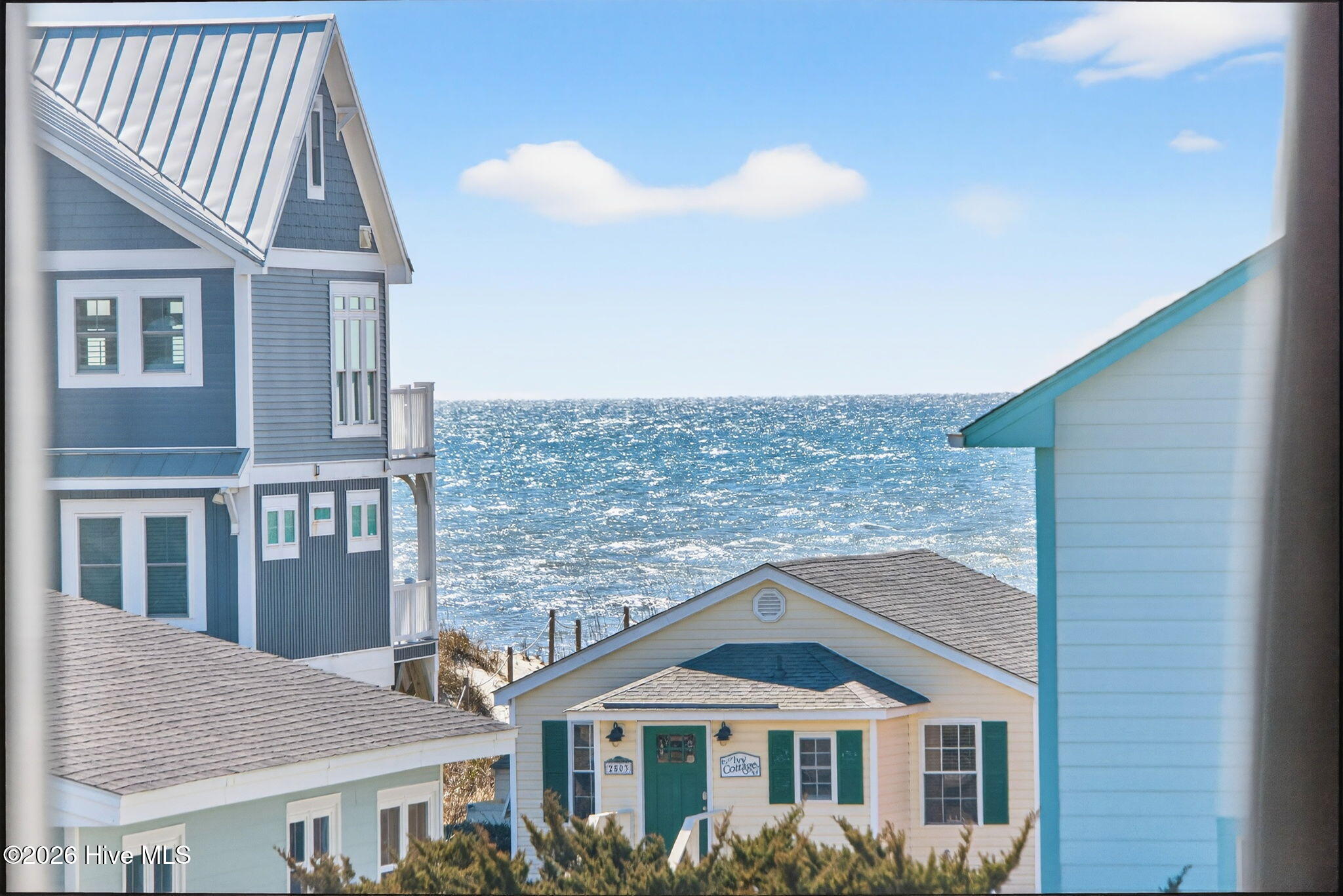 100556711 | Photo 49