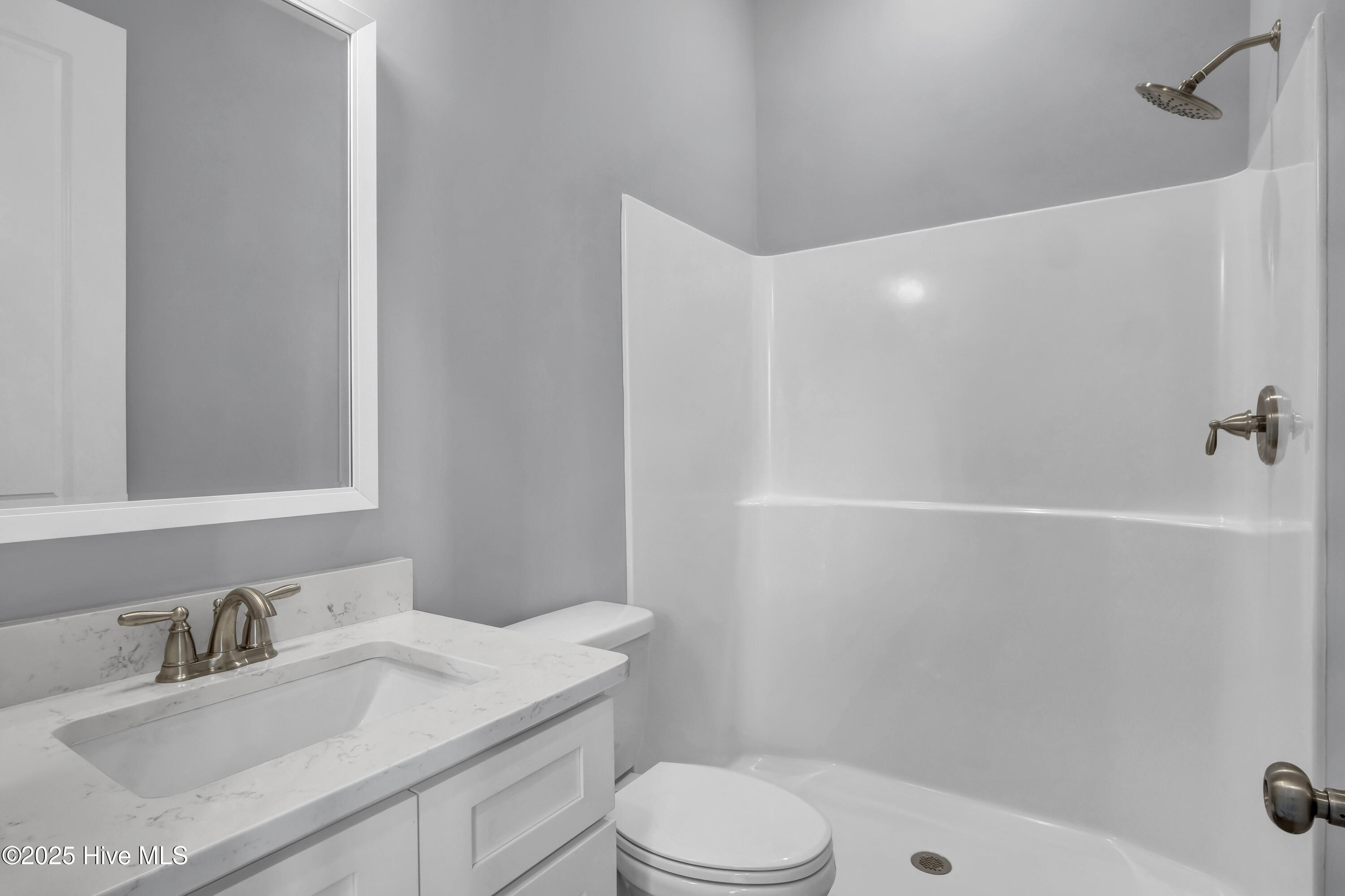 100479078 | Photo 25