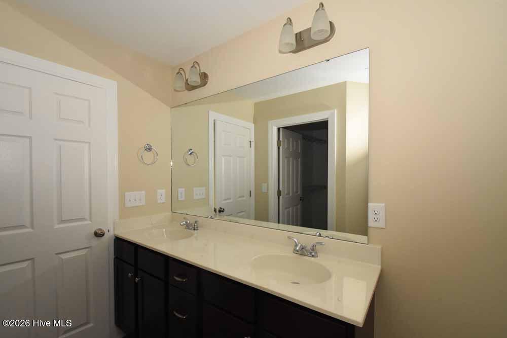 Brookville Drive 2236 A (16)