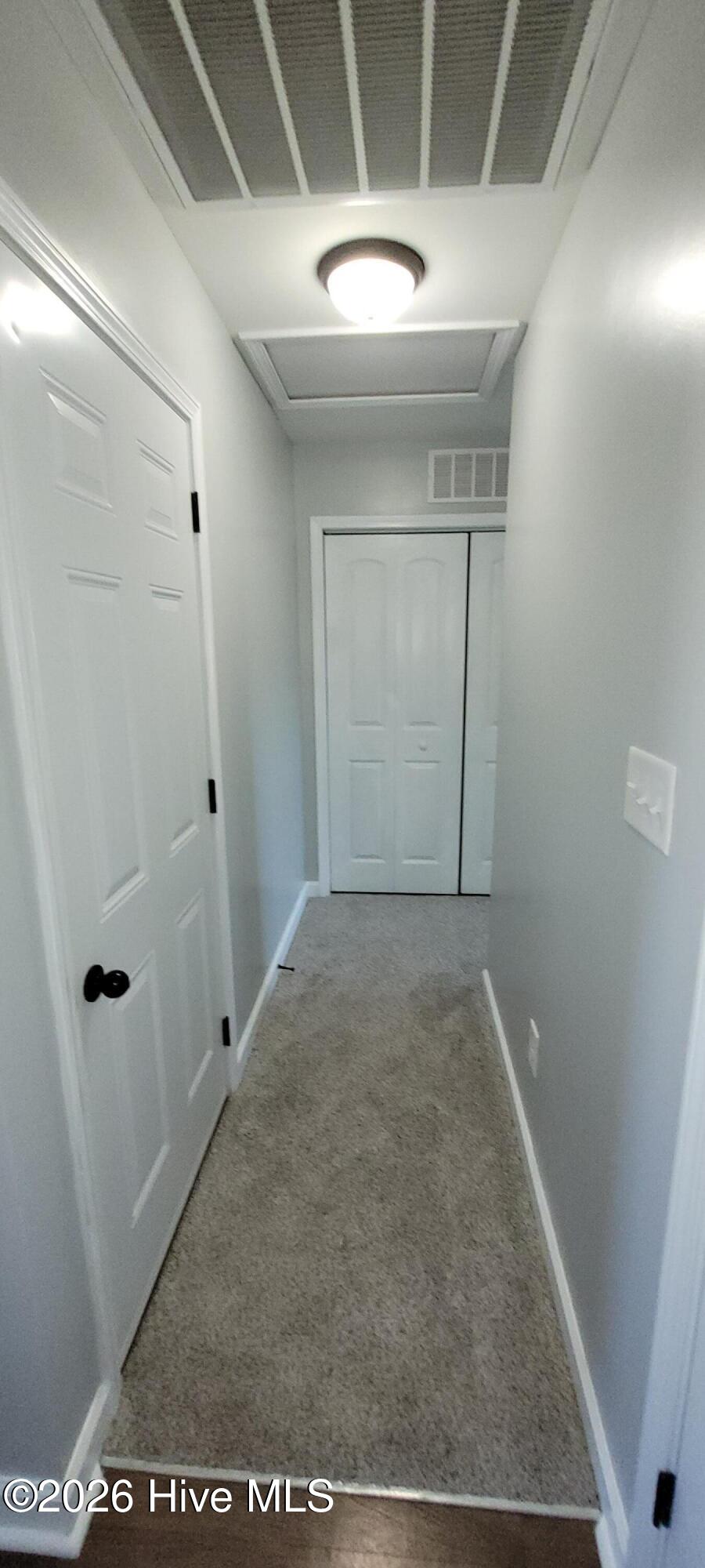 100550457 | Photo 22