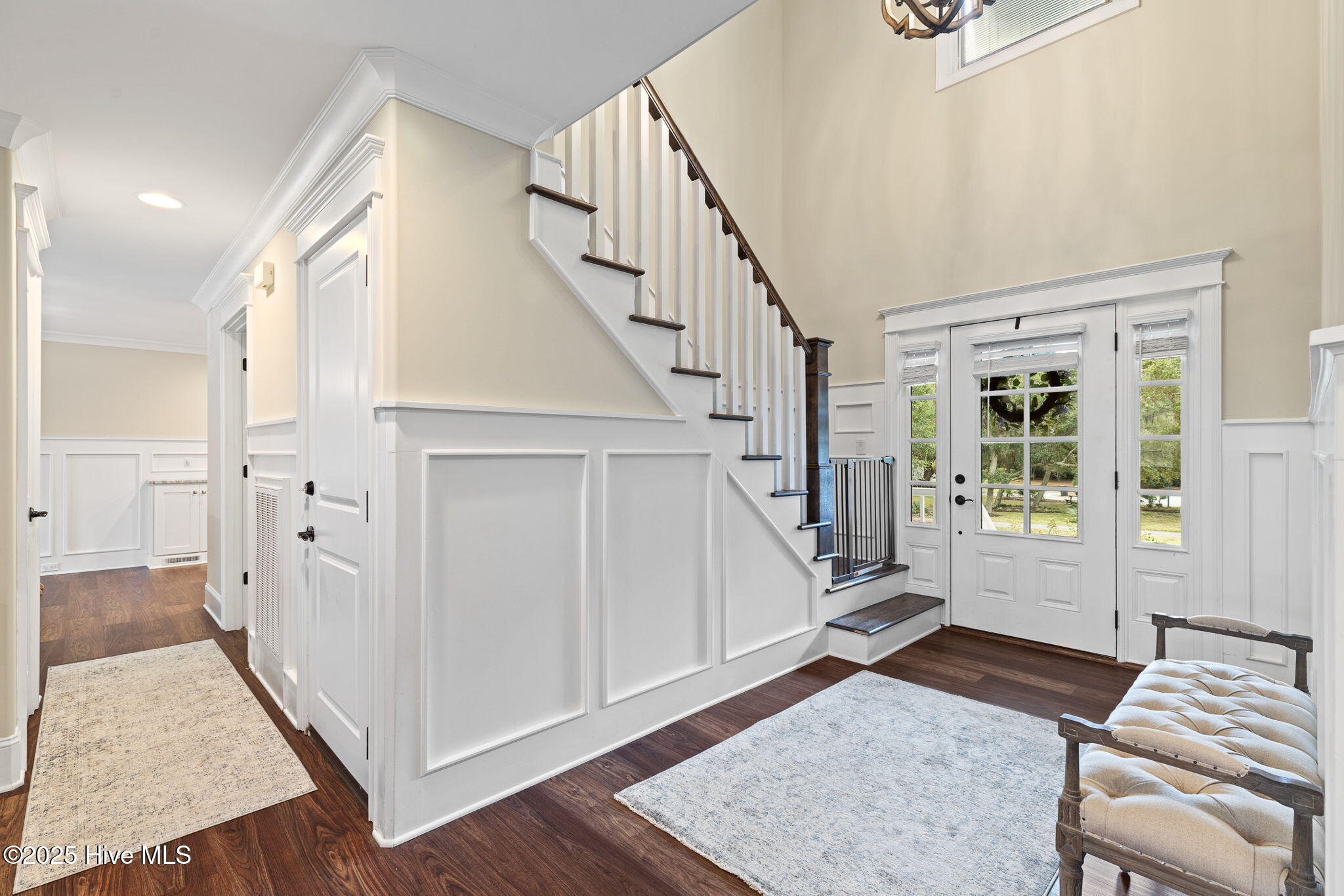 100548245 | Photo 10