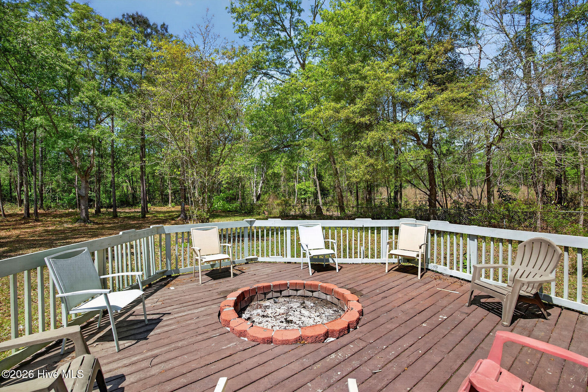 100566333 | Photo 36