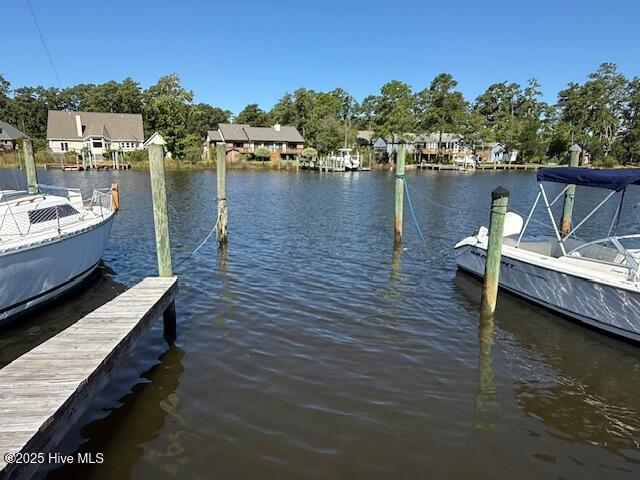 6702 36, Boat Slip 7 Hummingbird Place,Oriental
