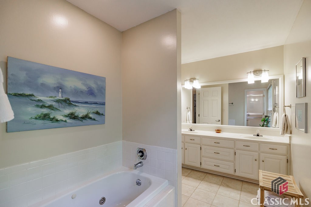 1031 Long Branch Run