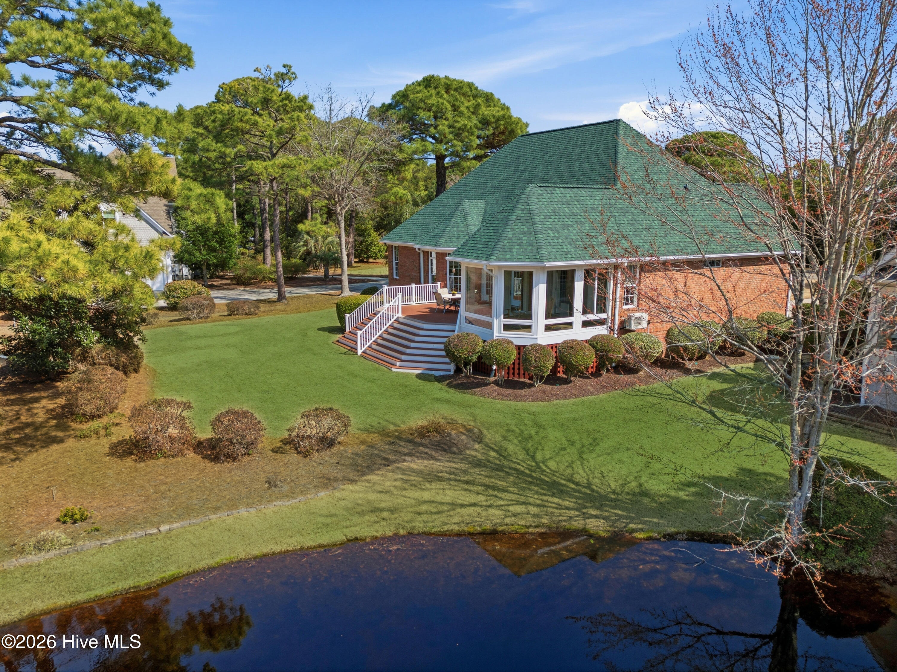 100558139 | Photo 66