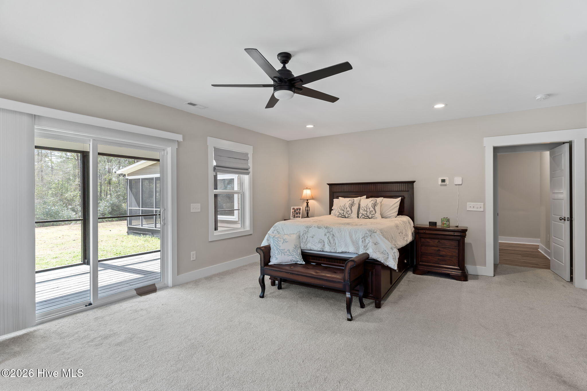 100559500 | Photo 20